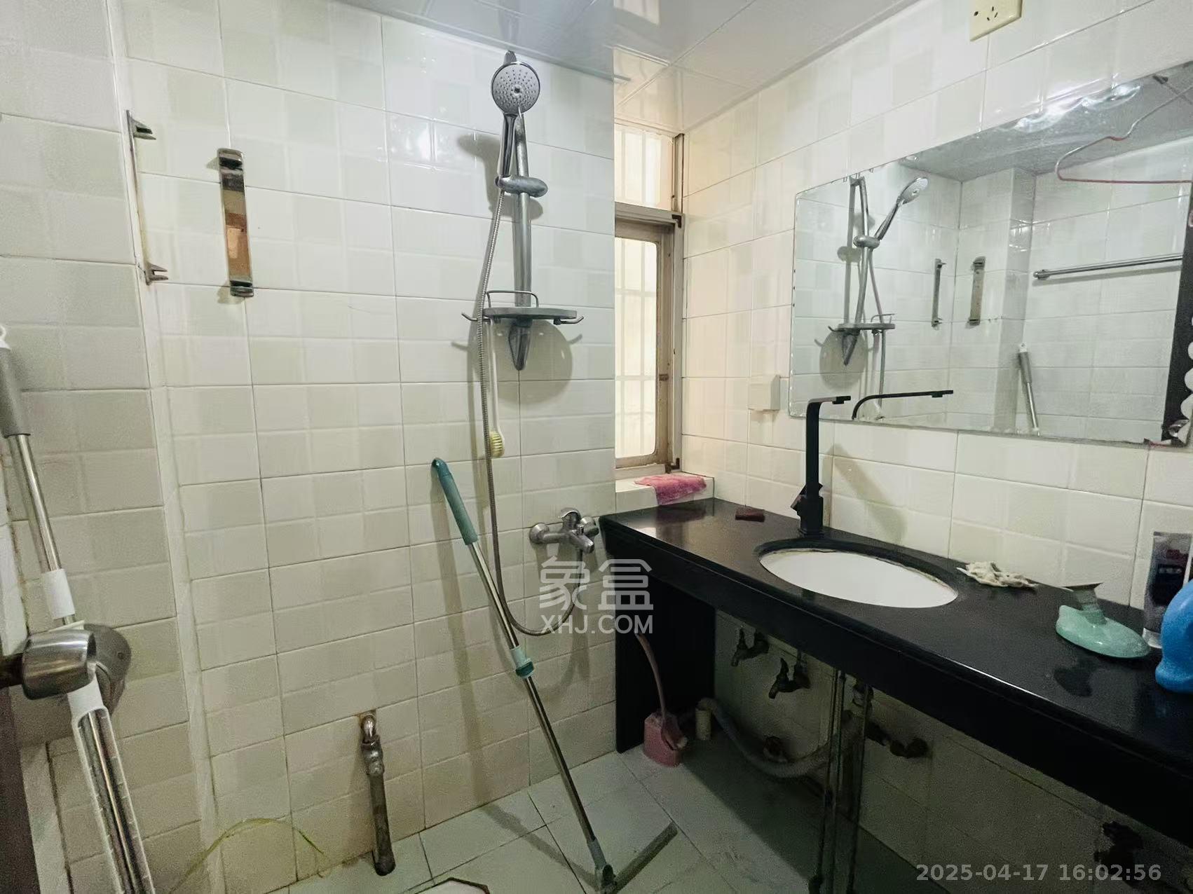 人造板厂宿舍(新河北堤1号)  1室0厅0卫    2100.0元/月 人造板厂宿舍(新河北堤1号)  1室0厅0卫    2100.0元/月室内图