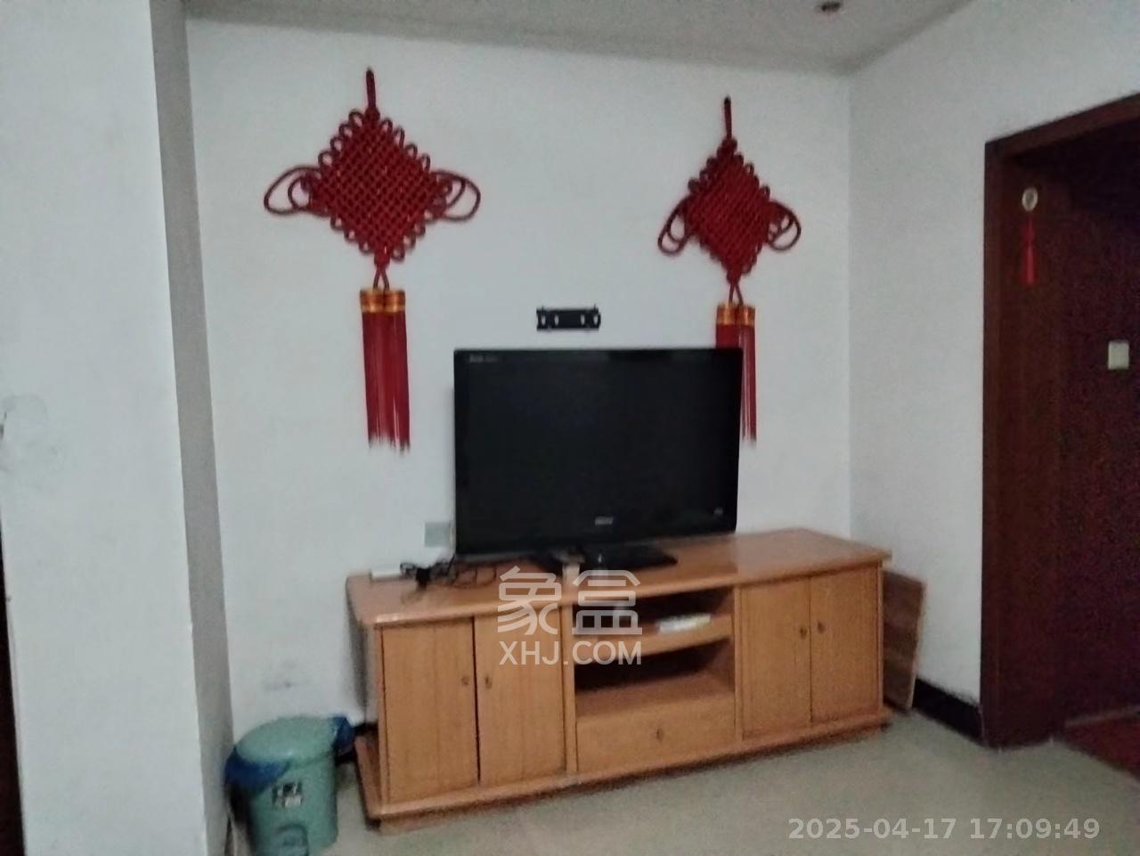 中南汽车世界  2室1厅1卫   1100.00元/月室内图