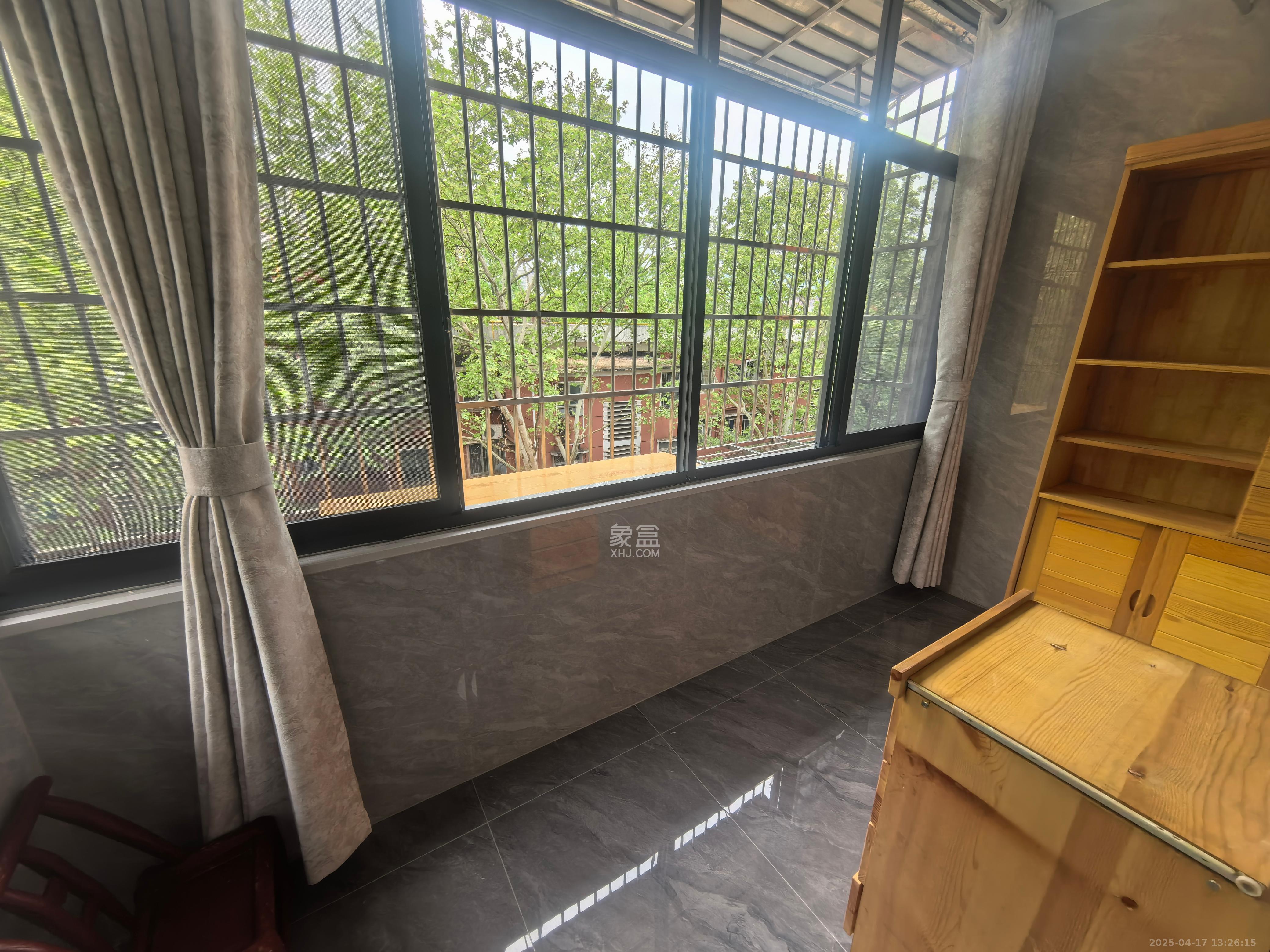 望月湖小区六片（湖中社区六片小区）  2室1厅1卫   2200.00元/月室内图