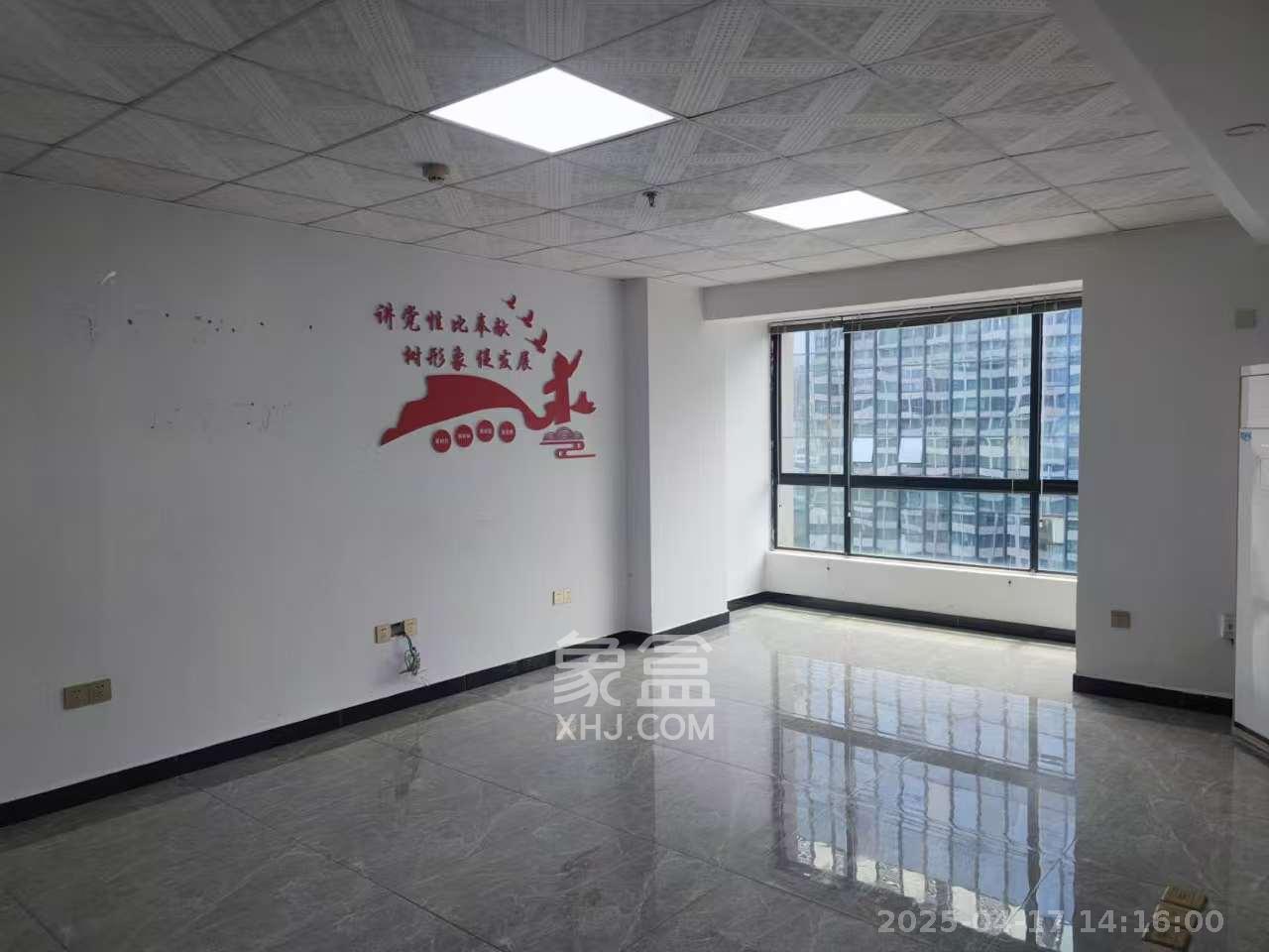 标志商务中心  1室2厅1卫   5000.00元/月室内图