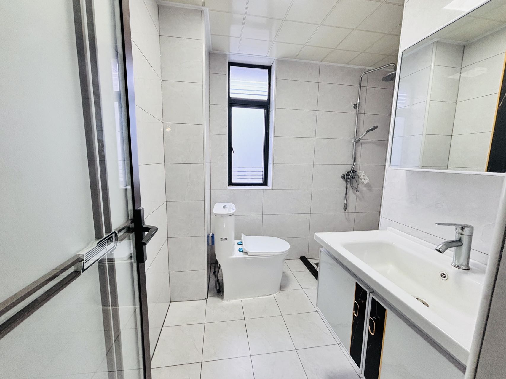 五源河公寓D区 3室2厅2卫 170.0万 五源河公寓D区 3室2厅2卫 170.0万室内图