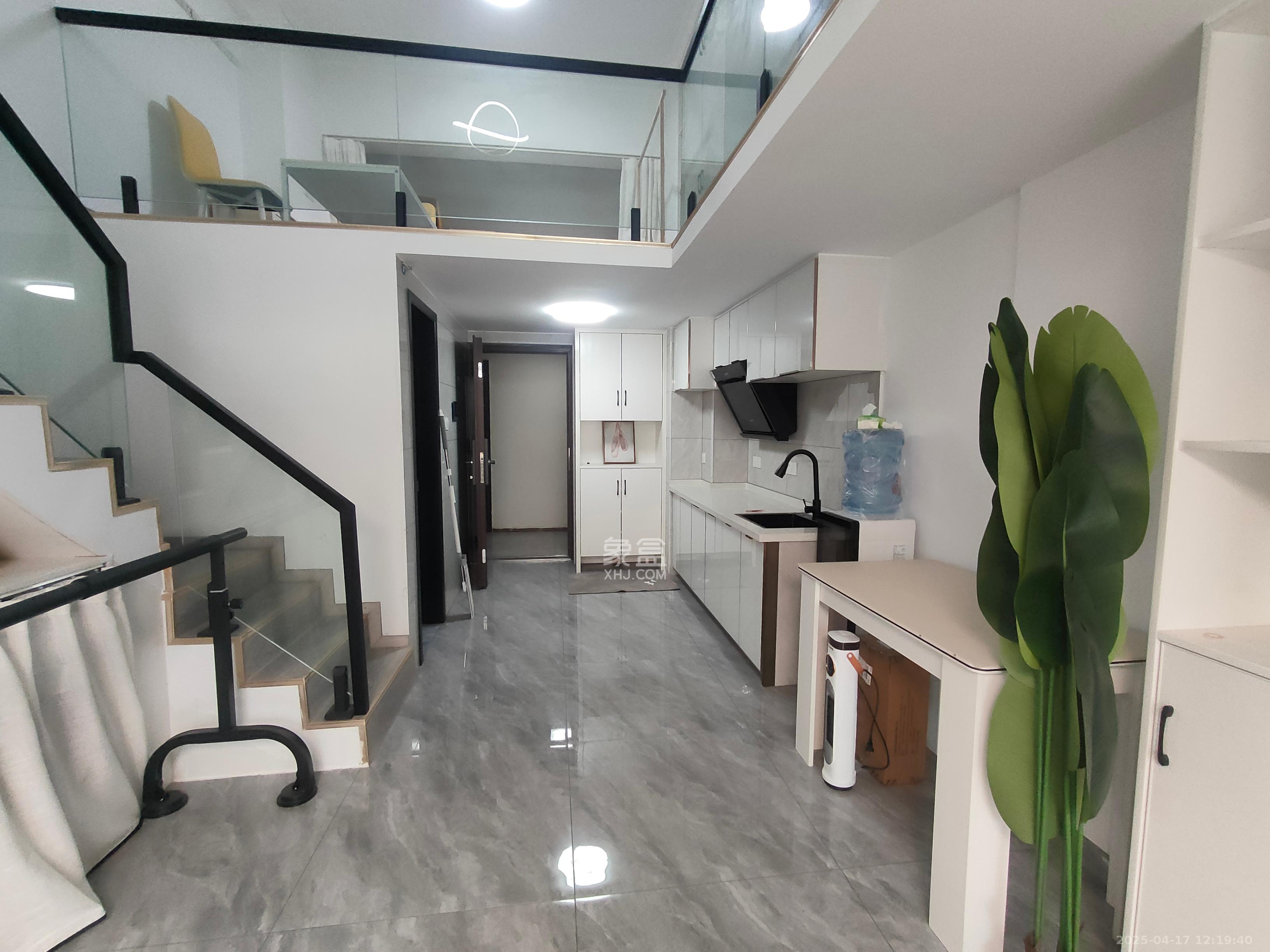 信诚湘江揽月(至善美景大厦) 2室1厅1卫 1500.0元/月 信诚湘江揽月(至善美景大厦) 2室1厅1卫 1500.0元/月室内图