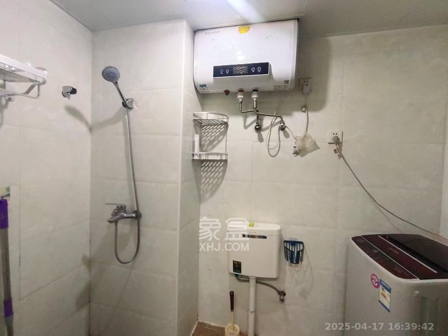 达美D6区  1室1厅1卫   1500.00元/月室内图