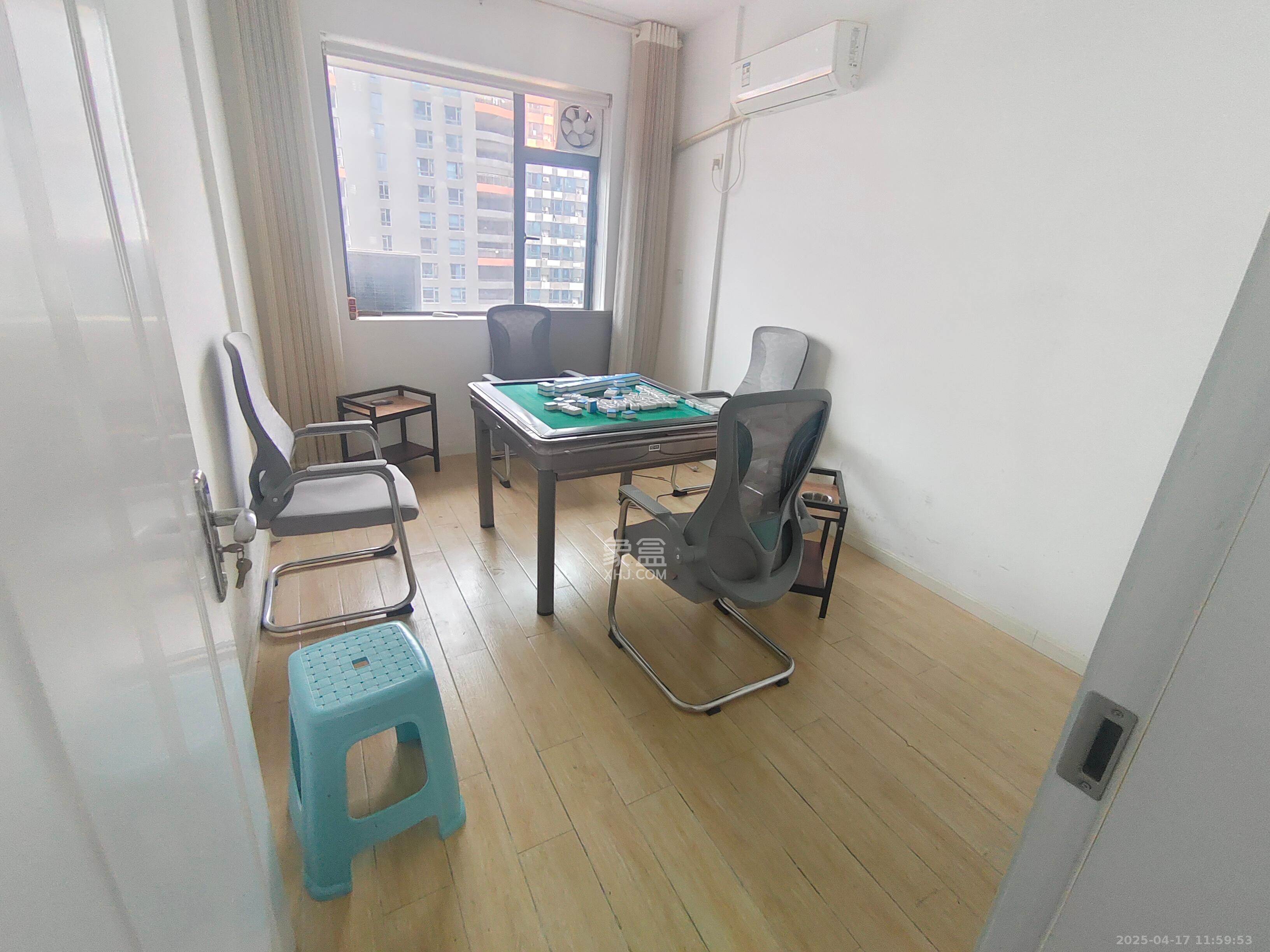 BOBO天下城(CTA财富中心) 3室2厅2卫 3200.0元/月 BOBO天下城(CTA财富中心) 3室2厅2卫 3200.0元/月室内图