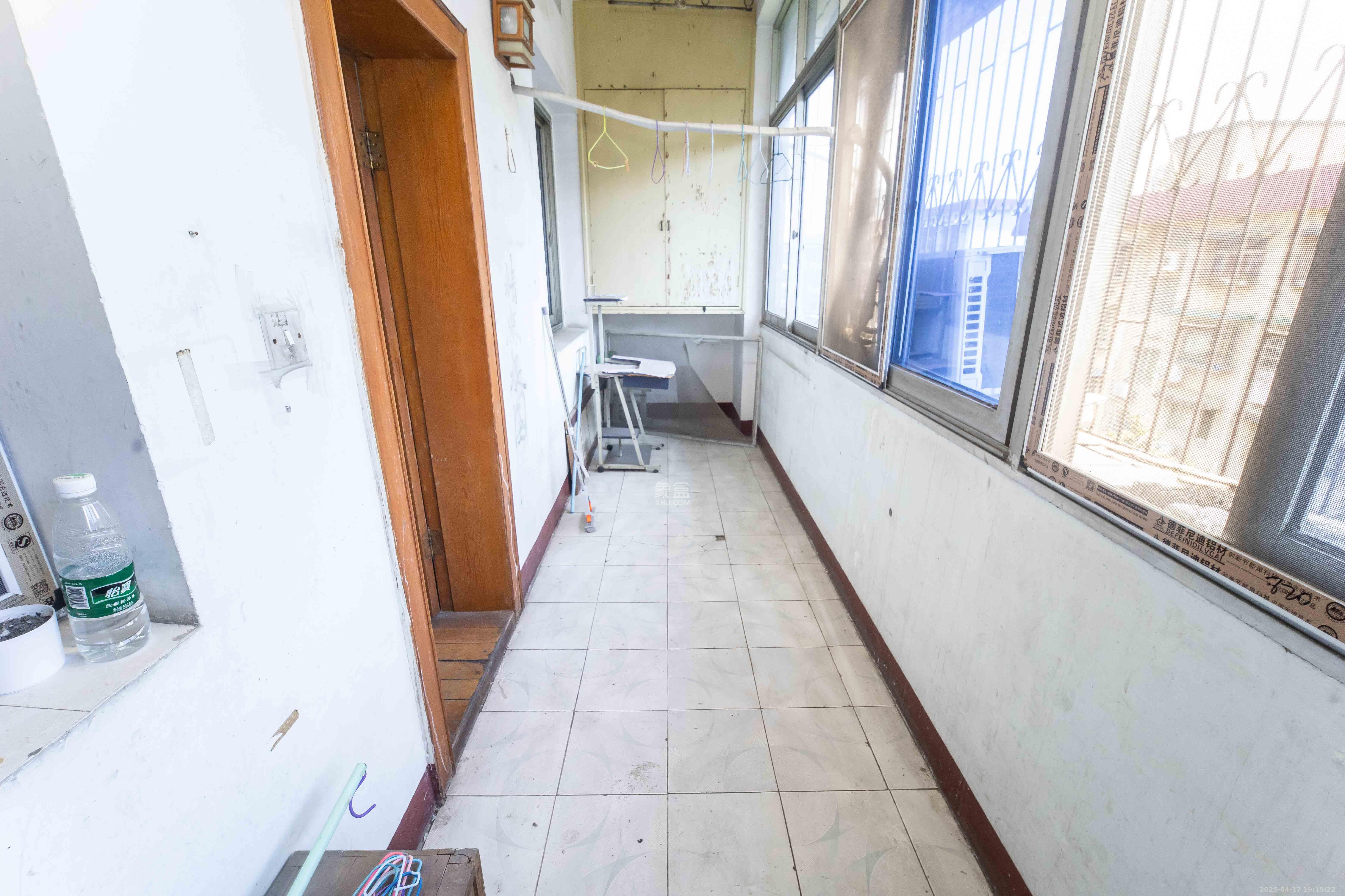 芙蓉区教师村 3室2厅1卫 55.0万 芙蓉区教师村 3室2厅1卫 55.0万阳台