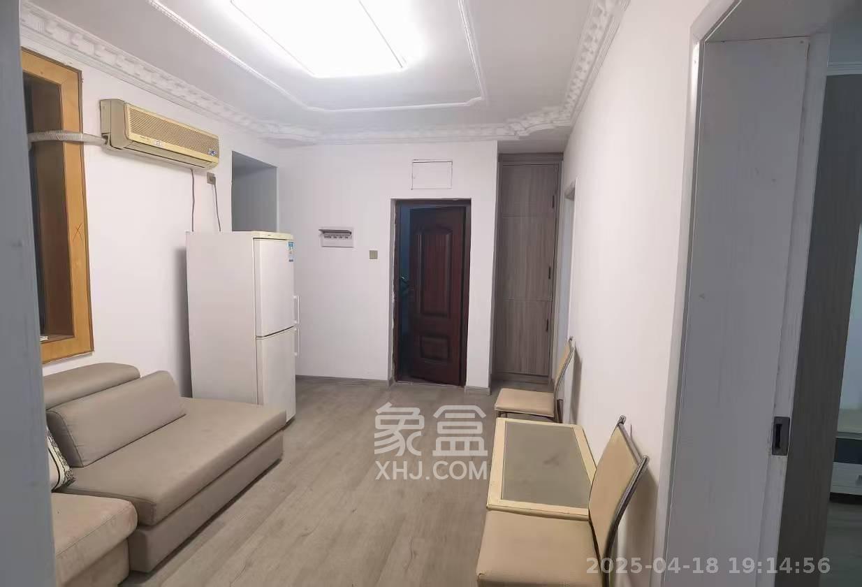 红龙庙小区  3室1厅1卫   2500.00元/月室内图