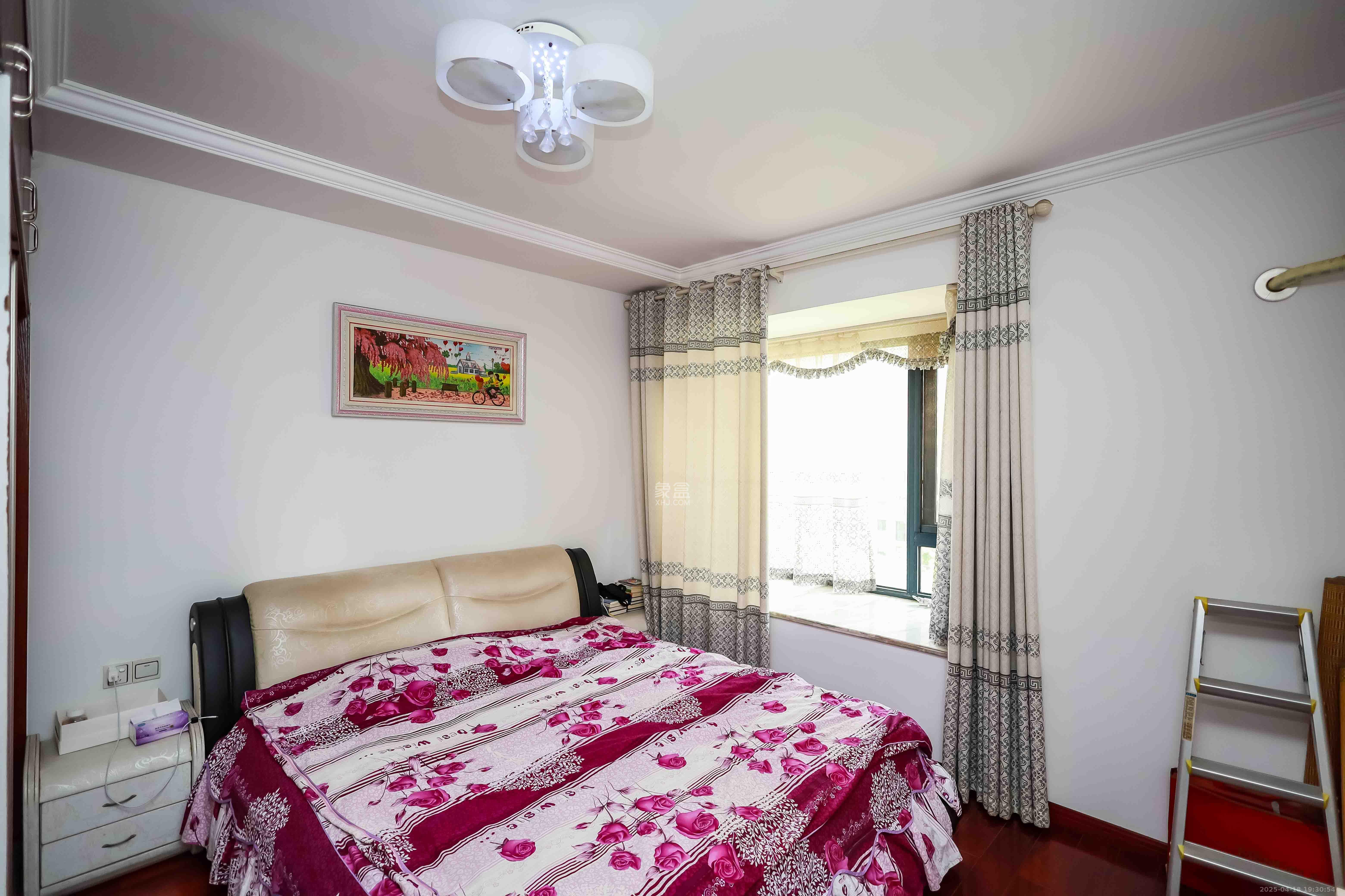 北京御园一二期(国泰嘉园) 4室2厅2卫 165.0万 北京御园一二期(国泰嘉园) 4室2厅2卫 165.0万卧室