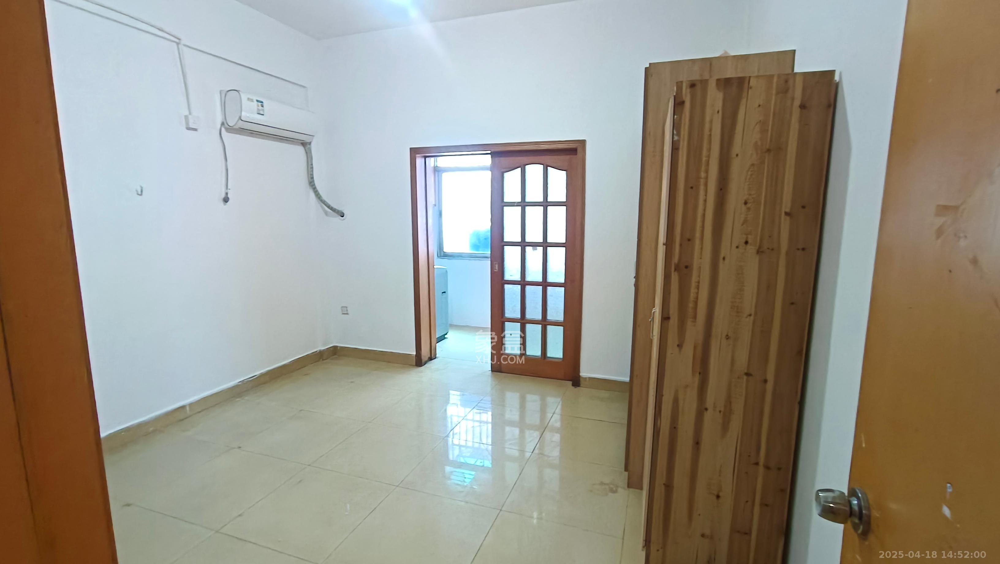 高桥家电百货城 3室1厅1卫 1600.0元/月 高桥家电百货城 3室1厅1卫 1600.0元/月室内图