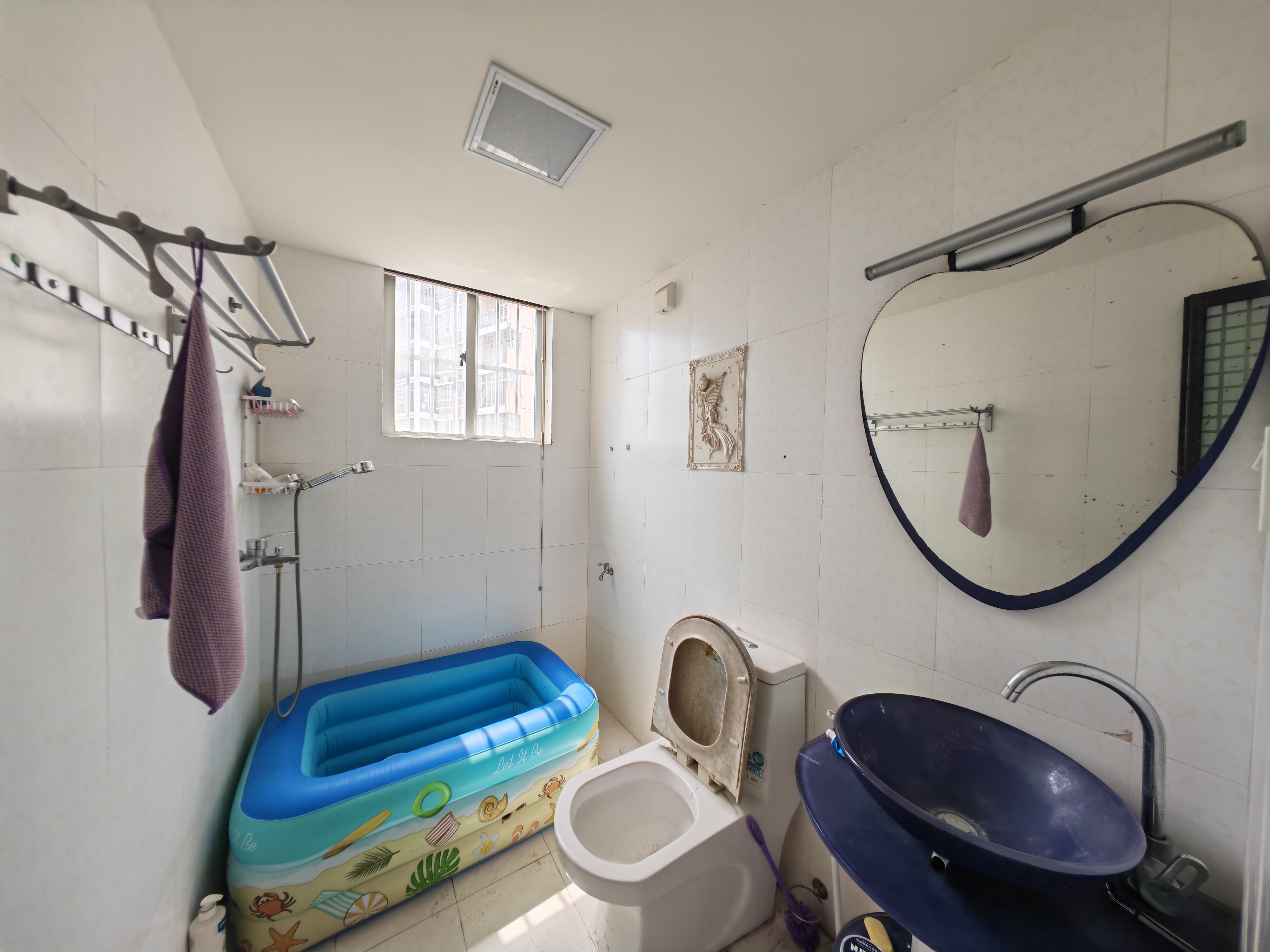 三叶铭豪  3室2厅2卫    150.0万 三叶铭豪  3室2厅2卫    150.0万室内图