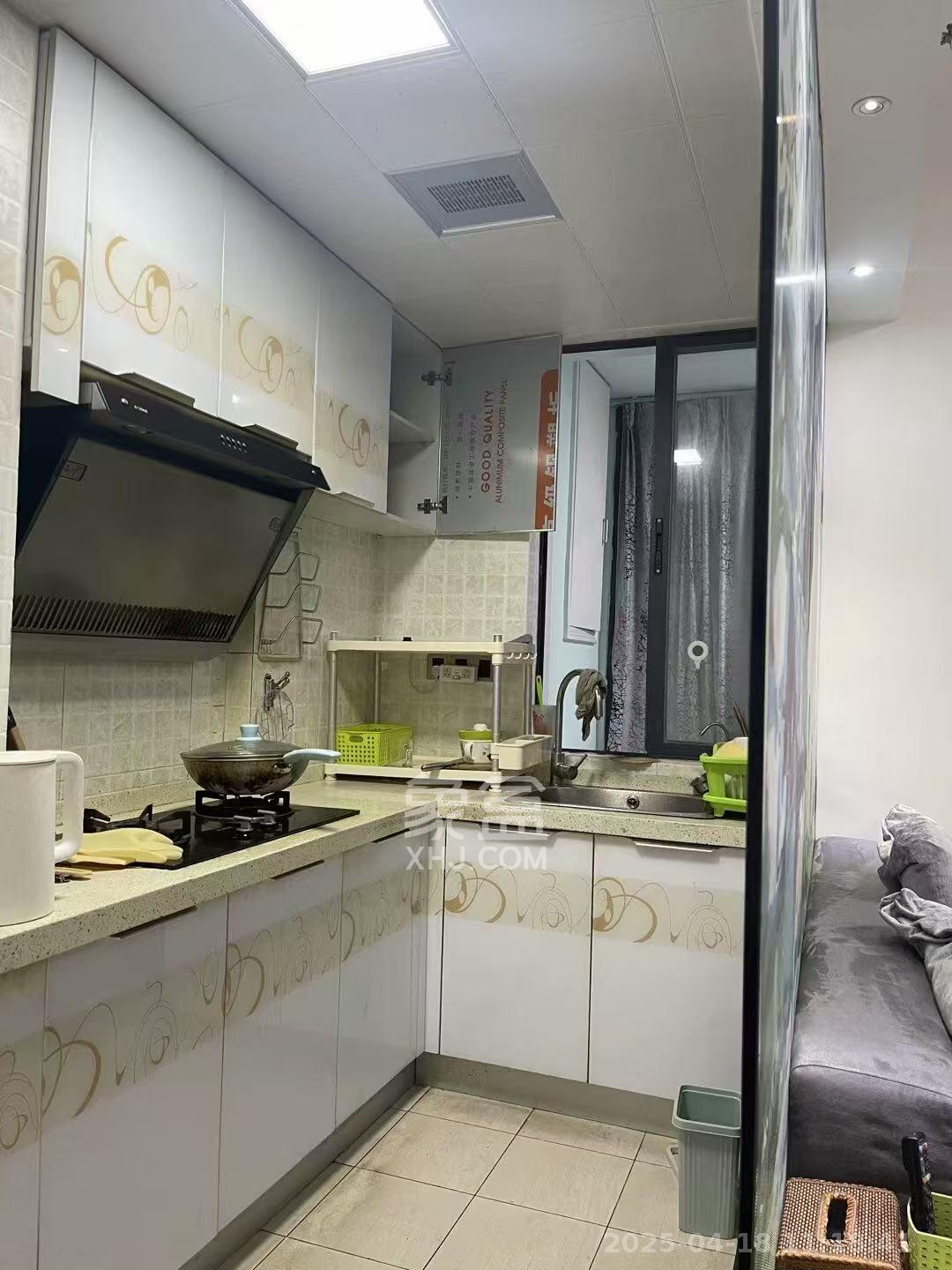 满庭芳小区  1室0厅0卫   1500.00元/月室内图