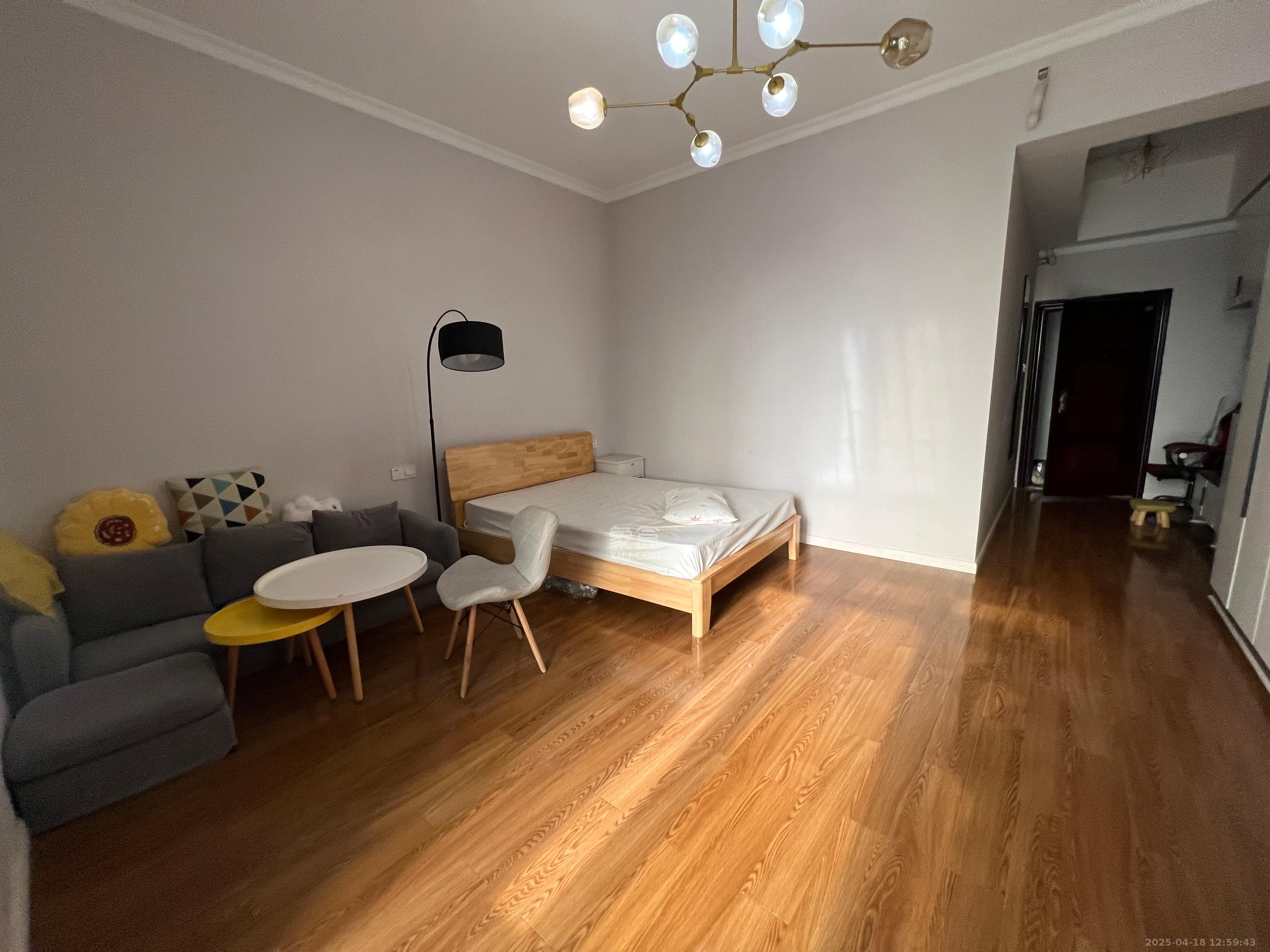 京武浪琴山三期（京武中心）  1室0厅0卫    3500.0元/月室内图