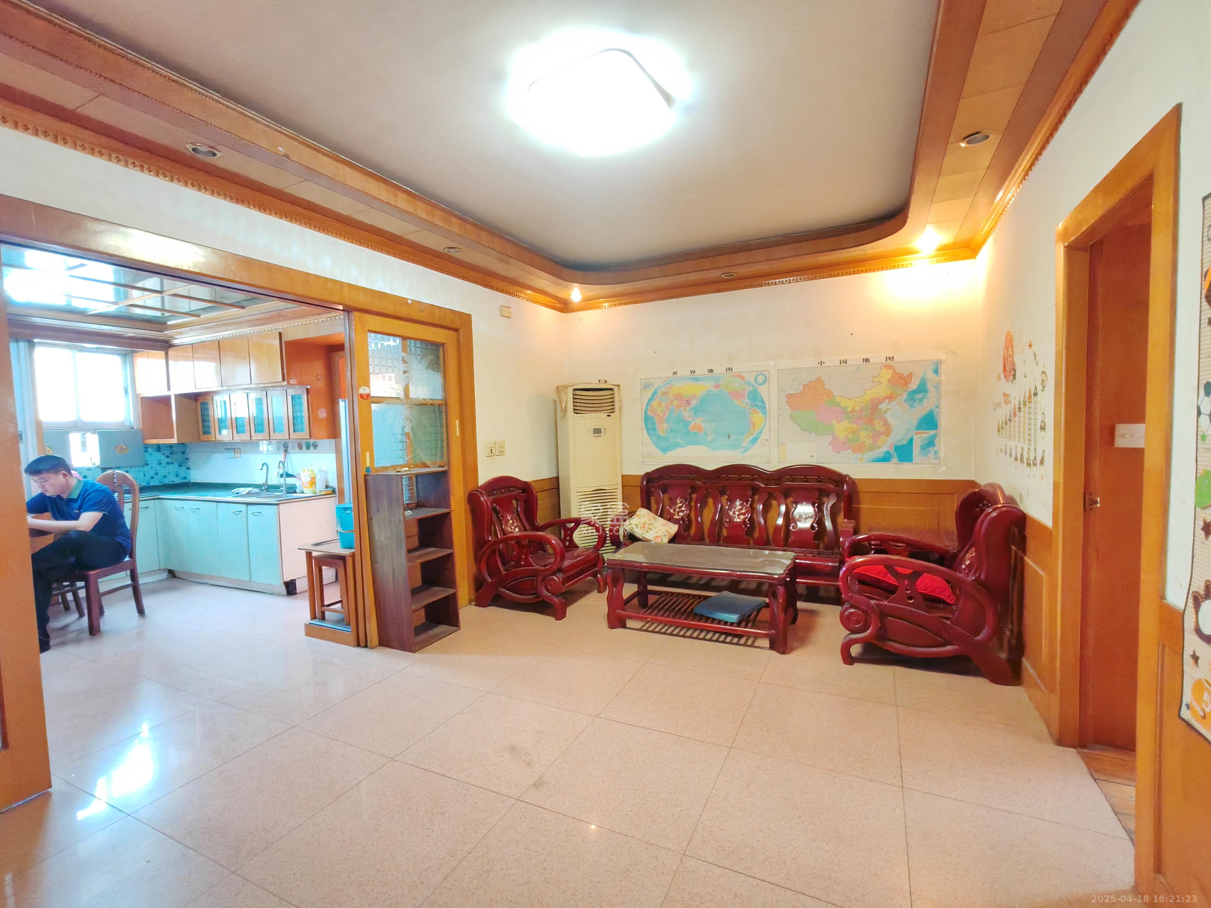 向韶村 1室1厅1卫 2200.0元/月 向韶村 1室1厅1卫 2200.0元/月室内图