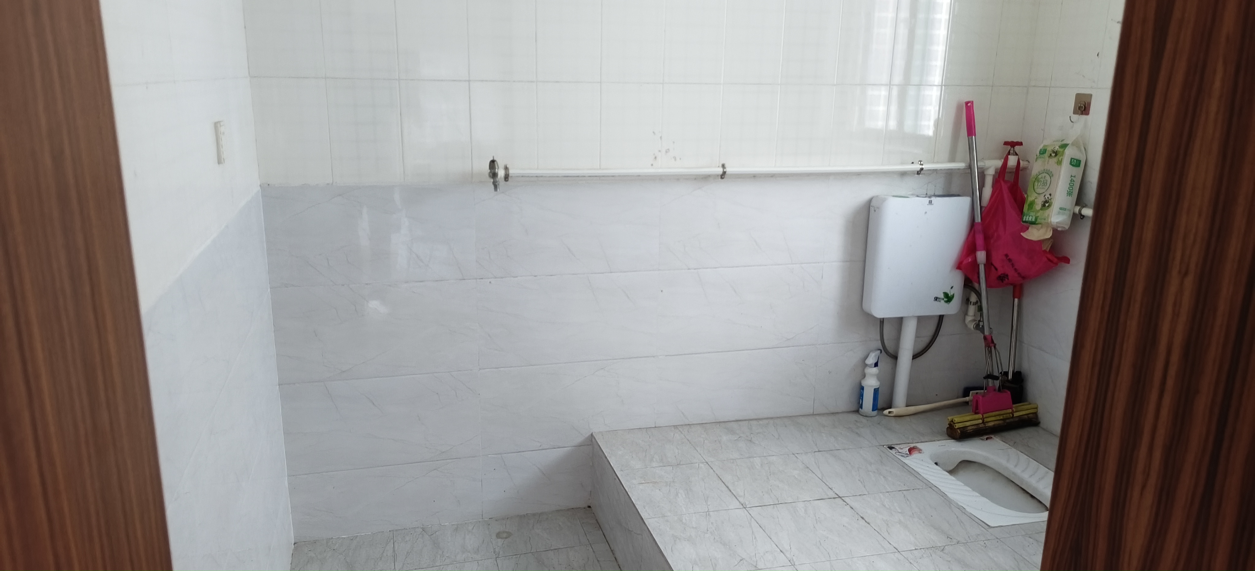 大庸桥散盘 8室4厅4卫 3000.0元/月 大庸桥散盘 8室4厅4卫 3000.0元/月室内图