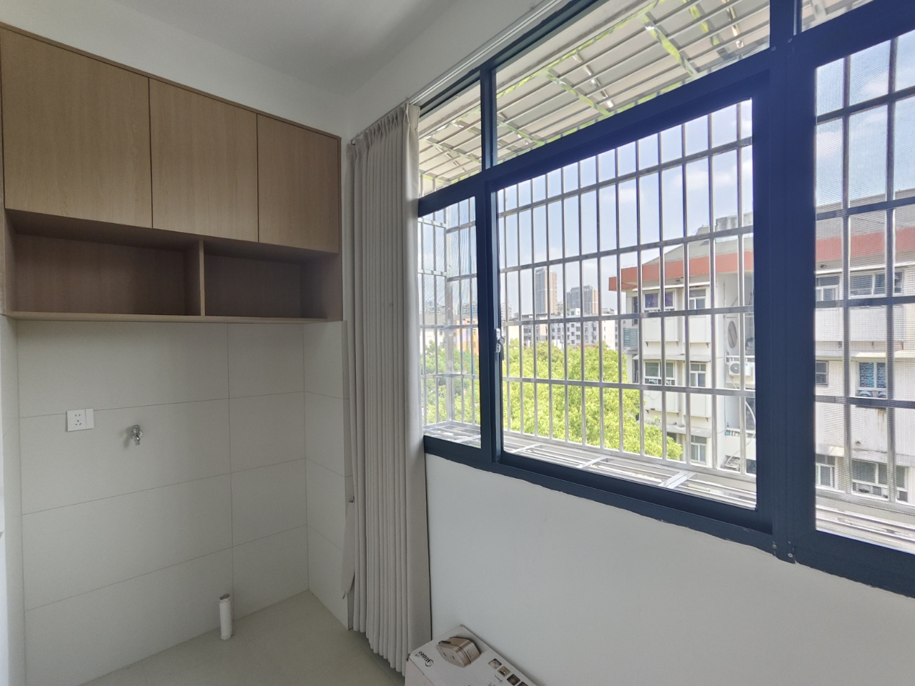 铁路小区  3室2厅1卫    32.0万 铁路小区  3室2厅1卫    32.0万室内图