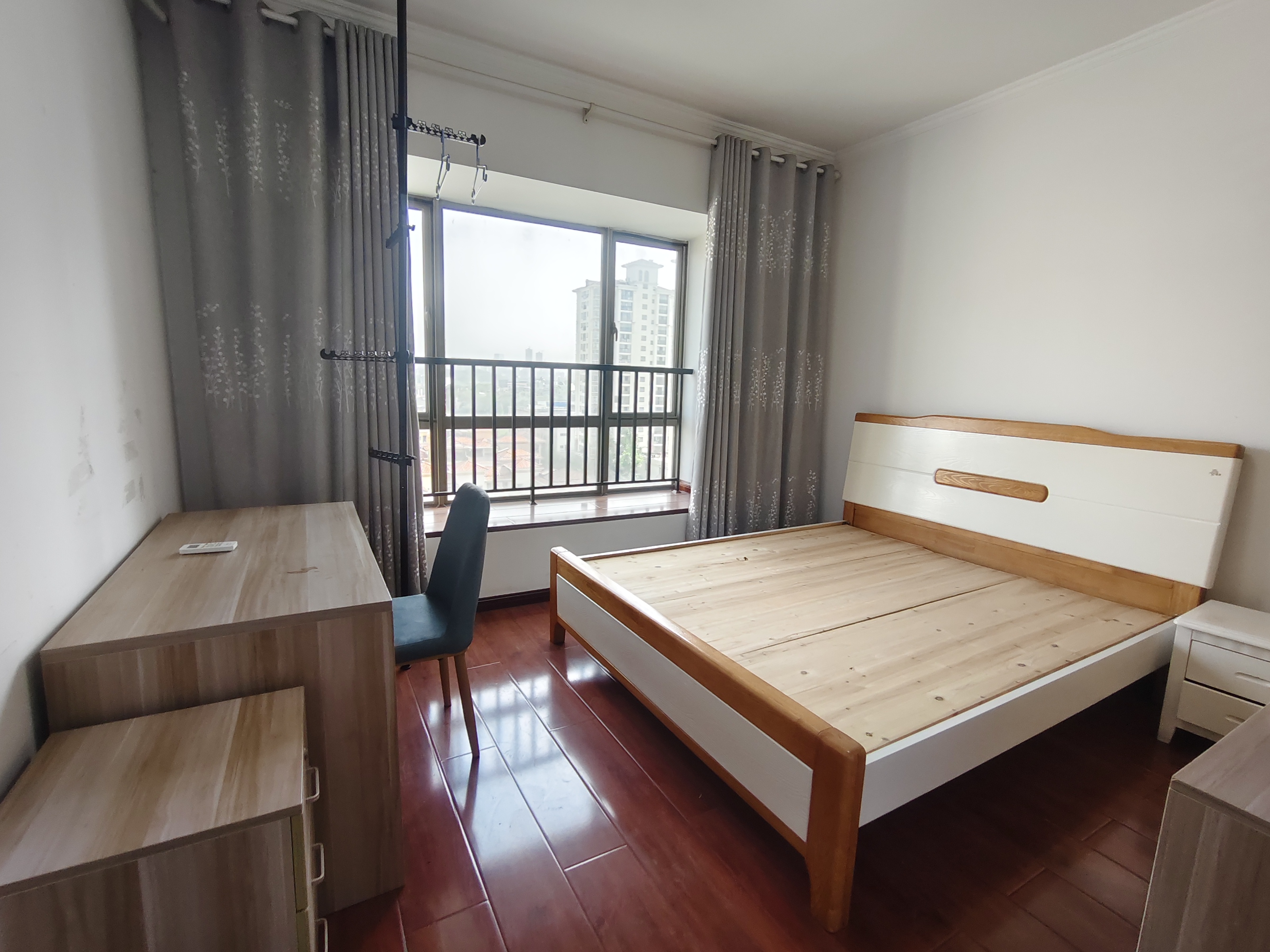 锦绣香江(湖湘文化城) 4室2厅2卫 56.0万 锦绣香江(湖湘文化城) 4室2厅2卫 56.0万室内图