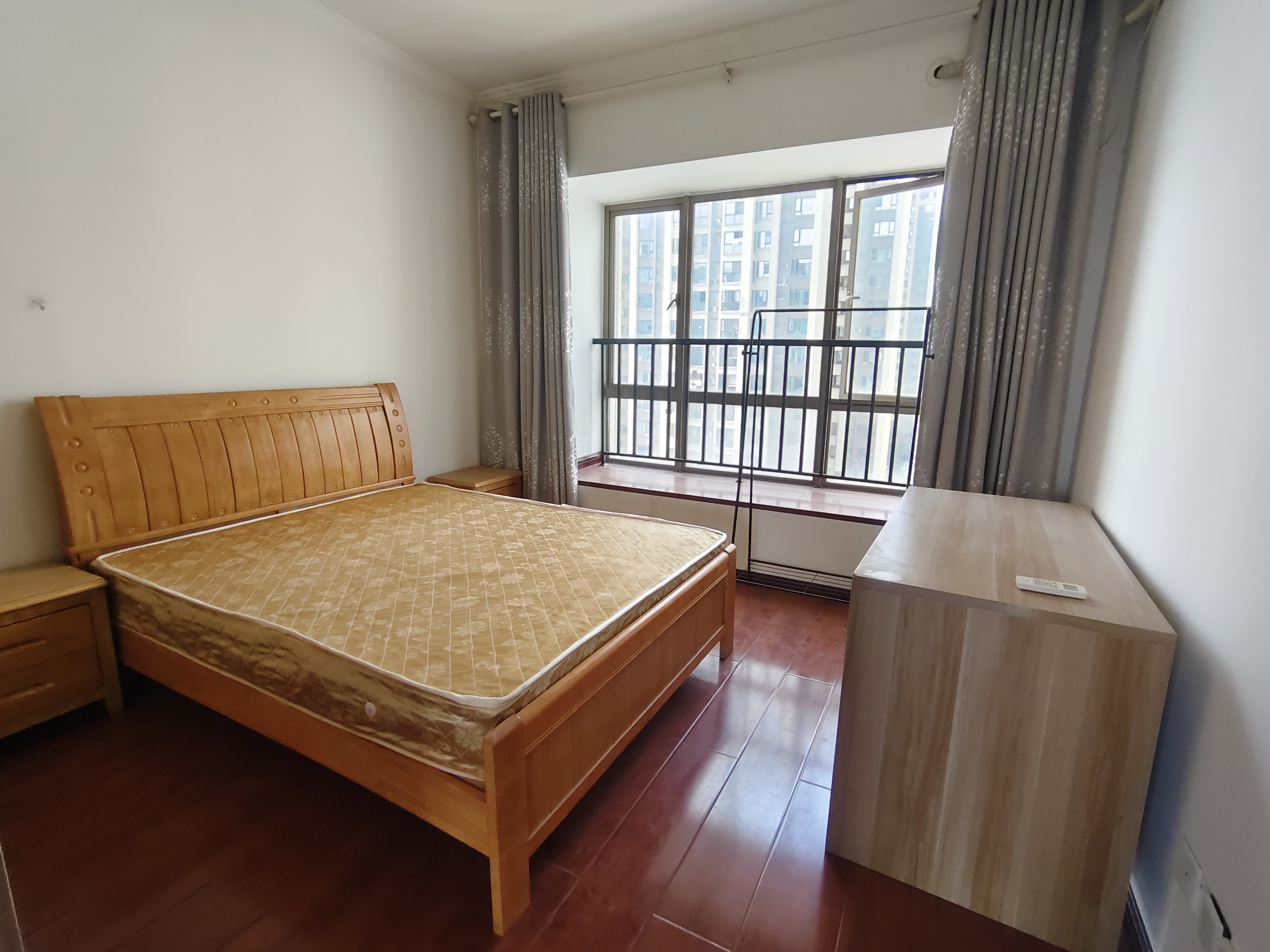 锦绣香江(湖湘文化城) 4室2厅2卫 56.0万 锦绣香江(湖湘文化城) 4室2厅2卫 56.0万室内图