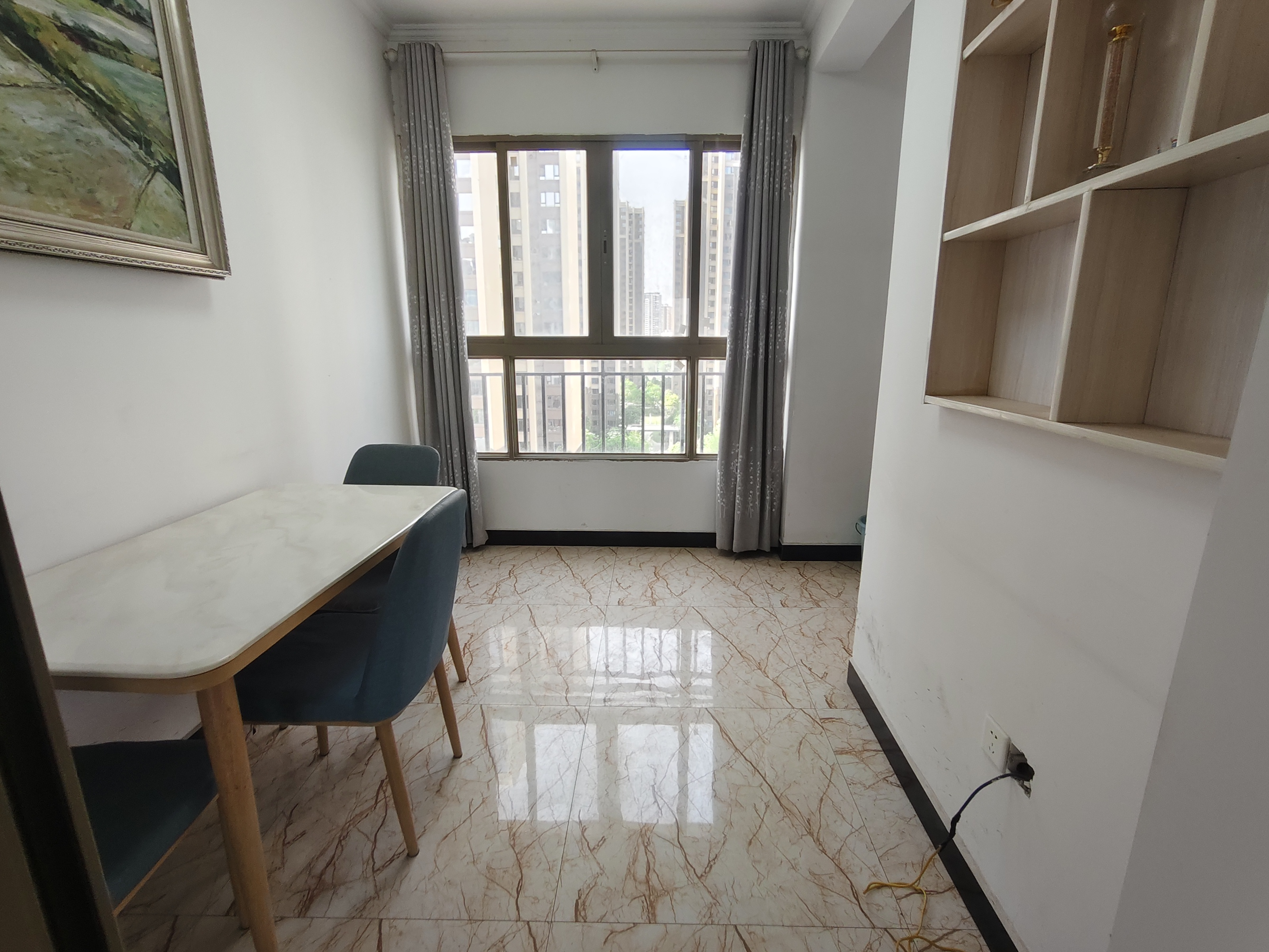 锦绣香江(湖湘文化城) 4室2厅2卫 56.0万 锦绣香江(湖湘文化城) 4室2厅2卫 56.0万室内图