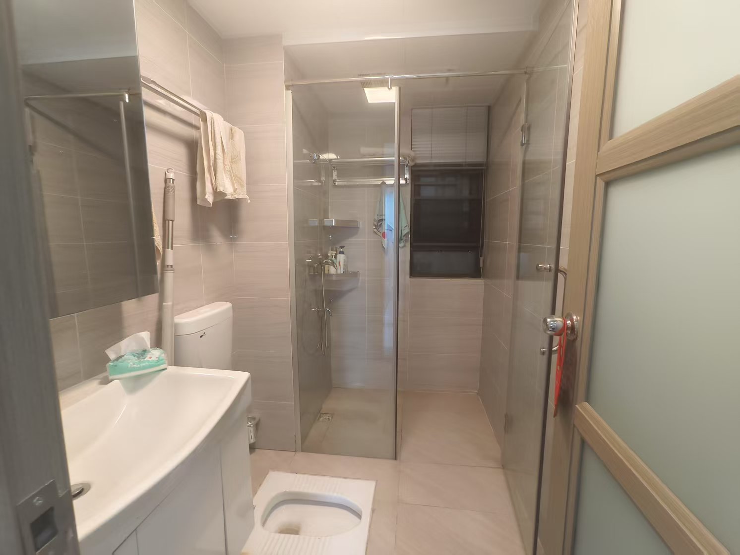 碧桂园华府(碧桂园五期)  3室2厅2卫    2600.0元/月 碧桂园华府(碧桂园五期)  3室2厅2卫    2600.0元/月室内图