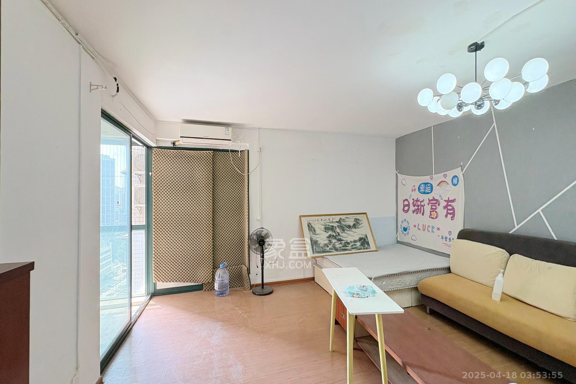 中国铝业单位宿舍  4室2厅2卫    158.0万 中国铝业单位宿舍  4室2厅2卫    158.0万客厅