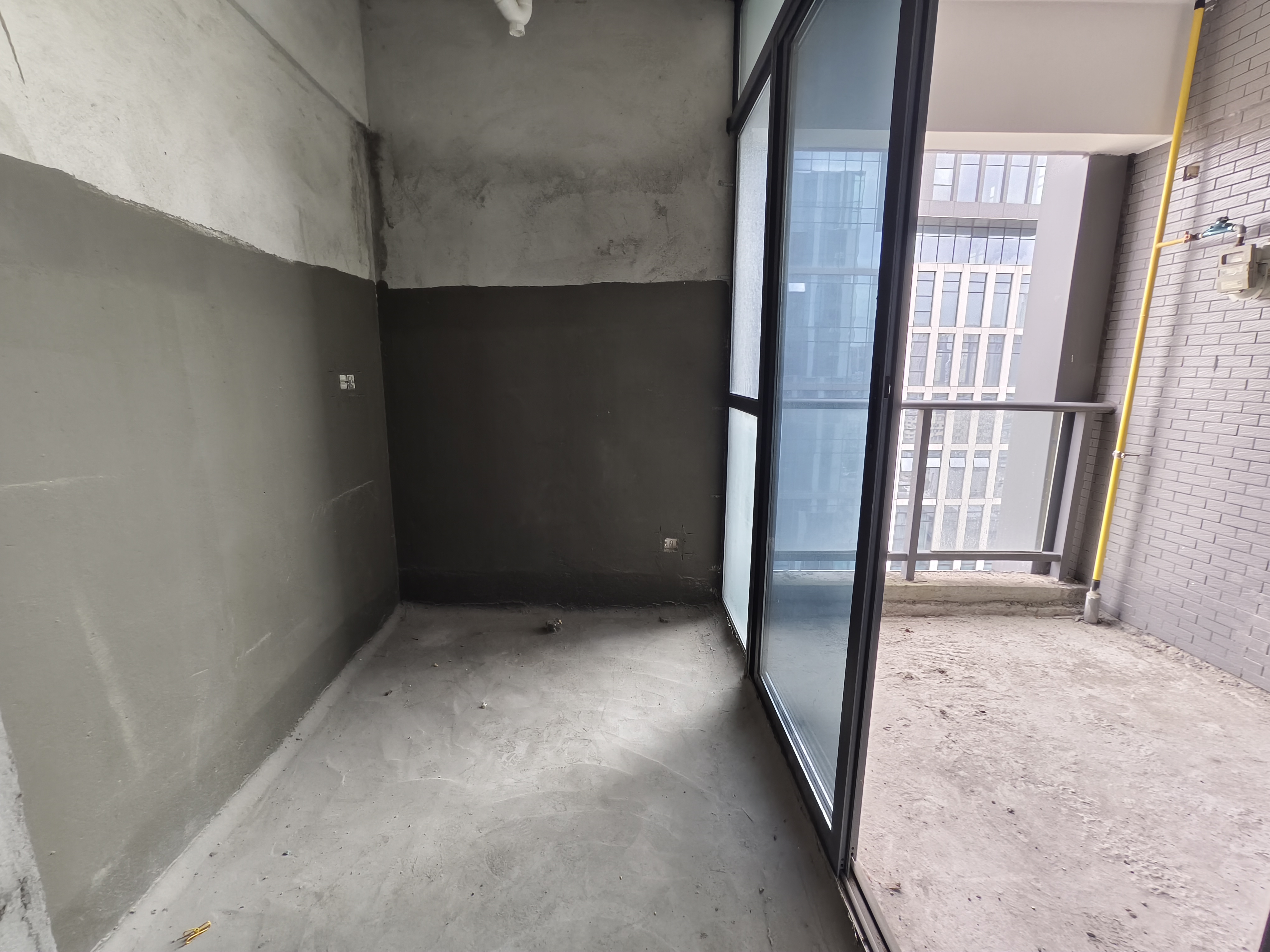 海秀中央(海秀中路50号海秀广场) 1室0厅1卫 98.0万 海秀中央(海秀中路50号海秀广场) 1室0厅1卫 98.0万室内图