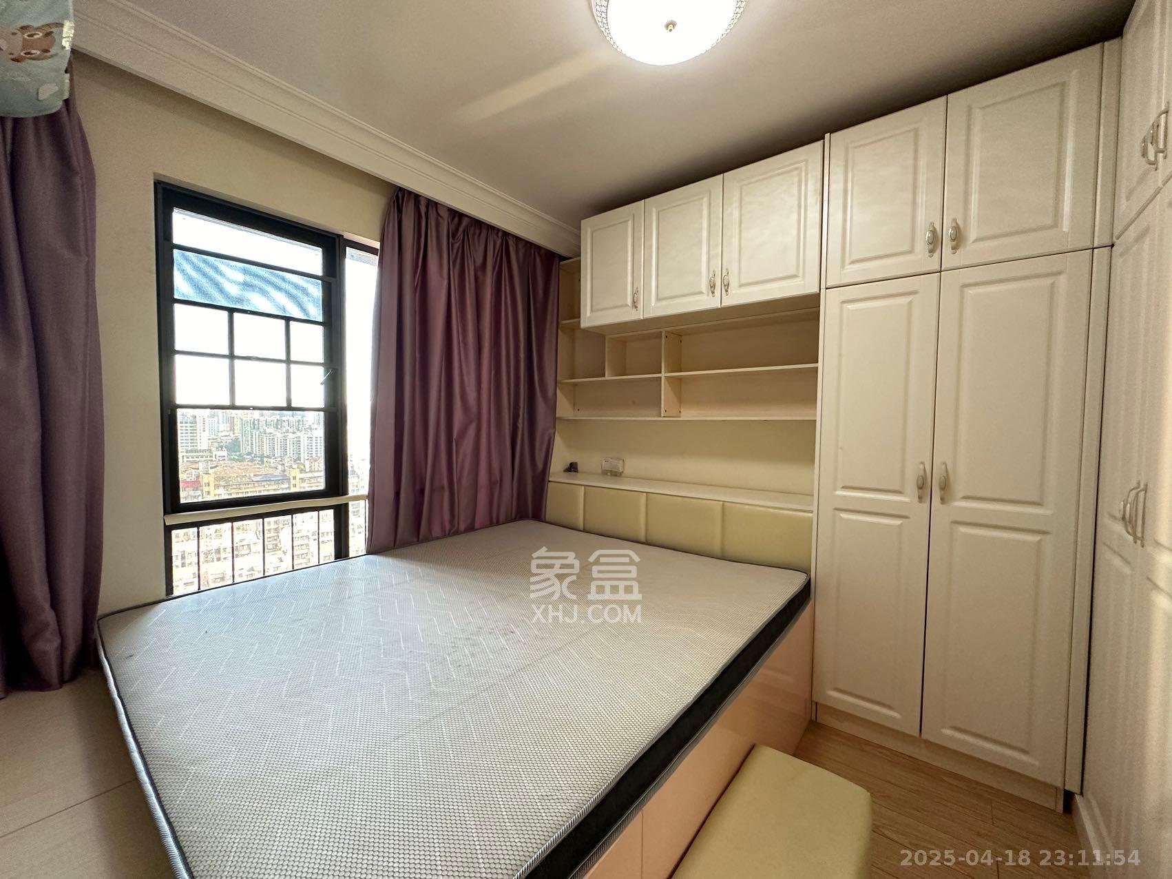 佳兆业时代广场 3室2厅2卫 2800.0元/月 佳兆业时代广场 3室2厅2卫 2800.0元/月室内图