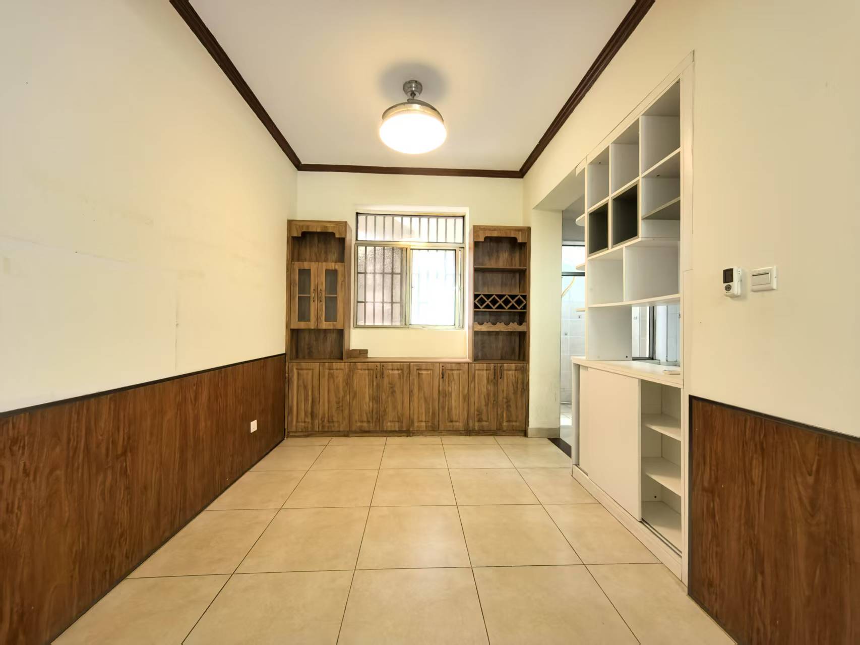 泉海好家园  3室2厅2卫    4000.0元/月 泉海好家园  3室2厅2卫    4000.0元/月室内图