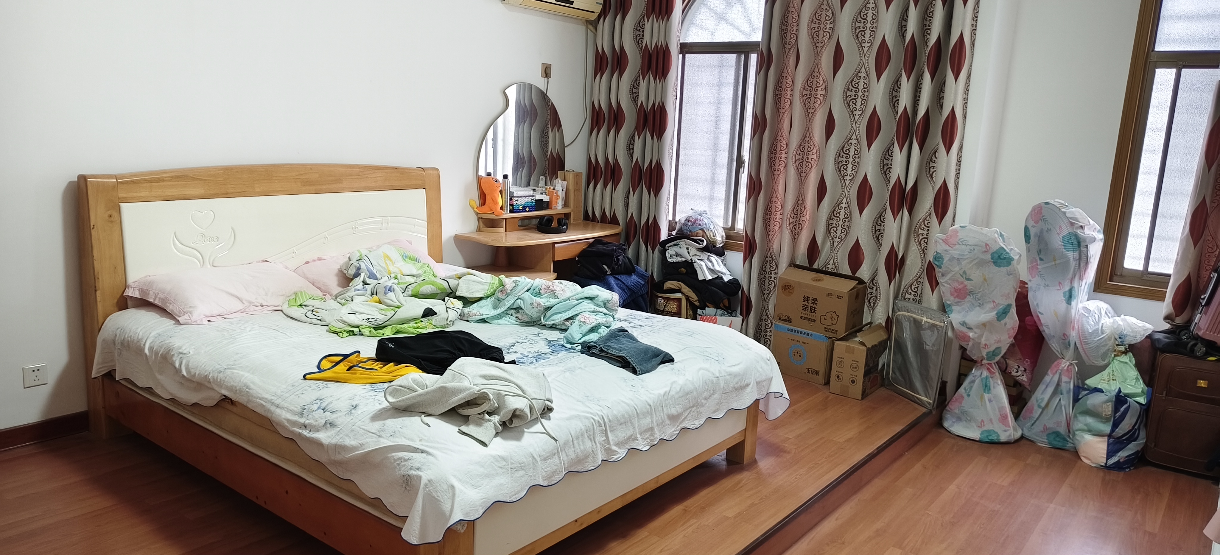 大庸桥散盘 8室4厅4卫 3000.0元/月 大庸桥散盘 8室4厅4卫 3000.0元/月室内图