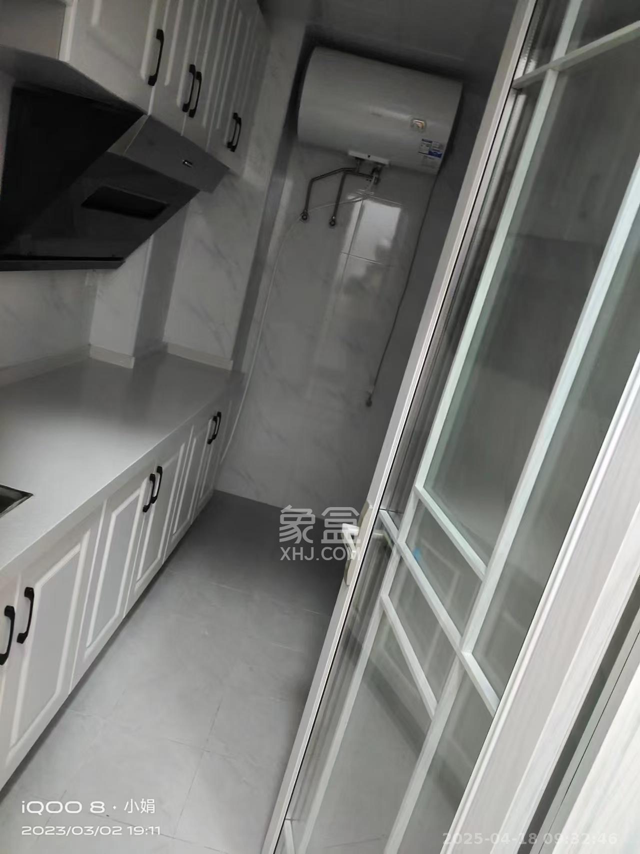 蓝光雍锦半岛   65.41㎡     1900.00元/月室内图