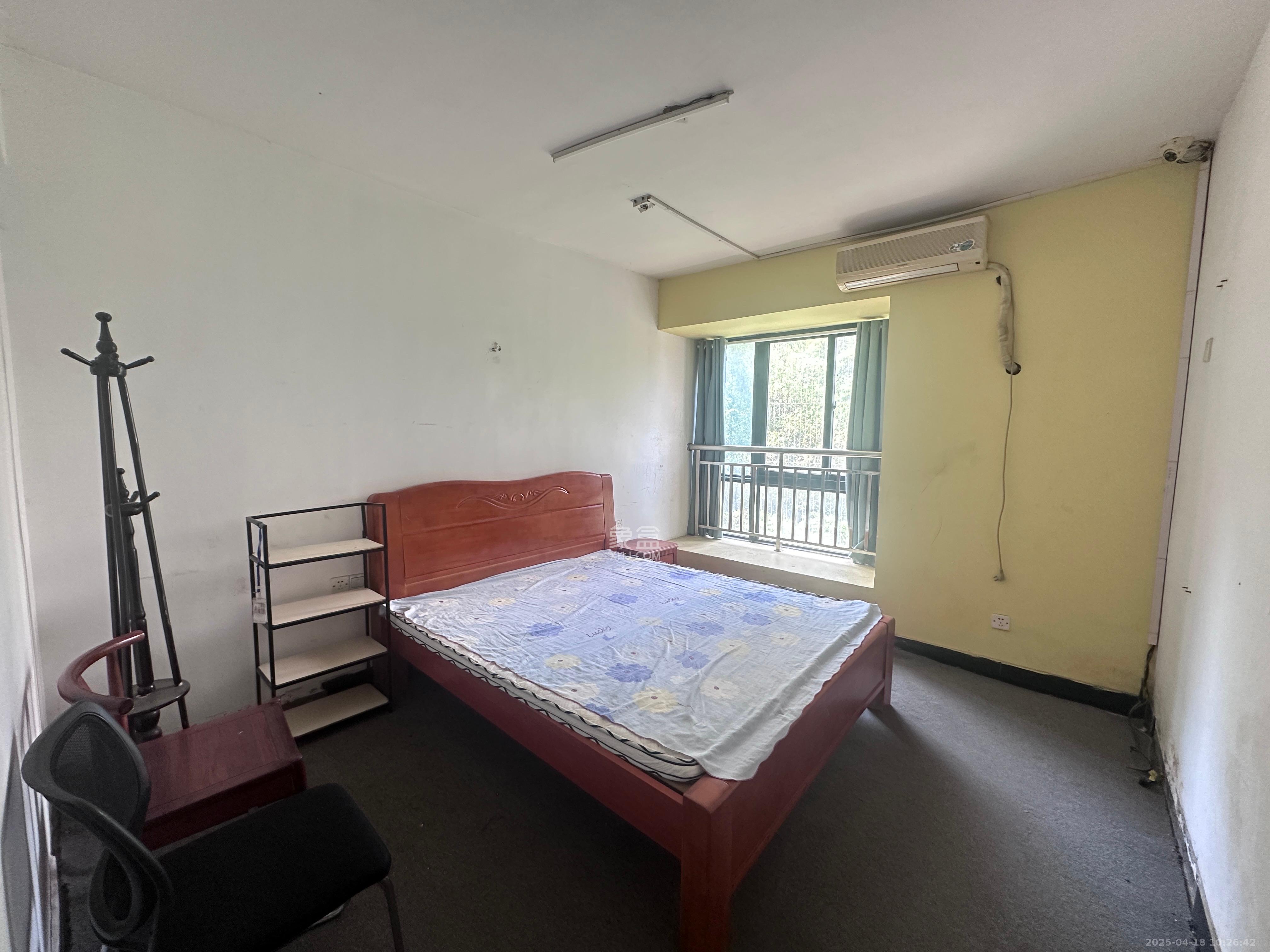 高鑫麓城 3室2厅1卫 2500.0元/月 高鑫麓城 3室2厅1卫 2500.0元/月室内图