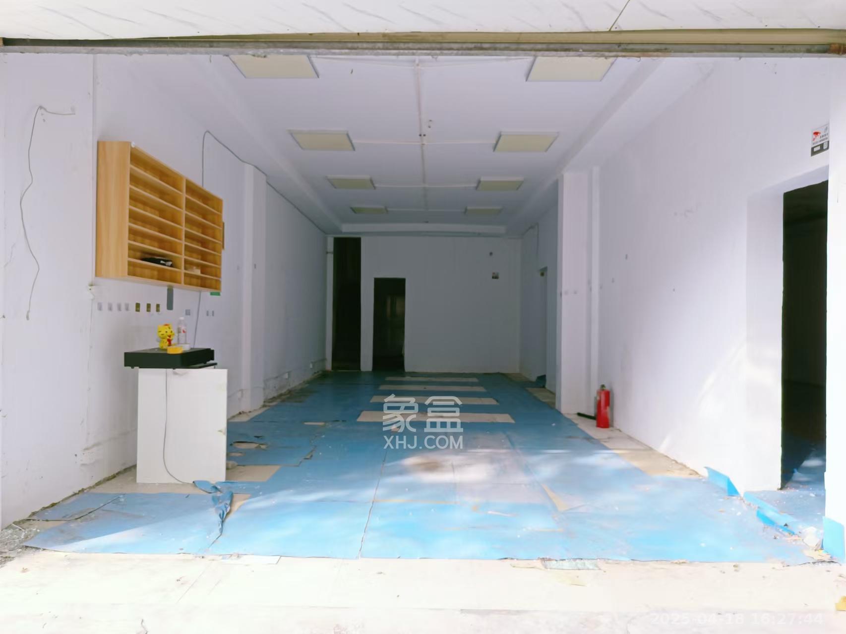 领秀星城（领秀新城）   64.44㎡      5000.0元/月室内图