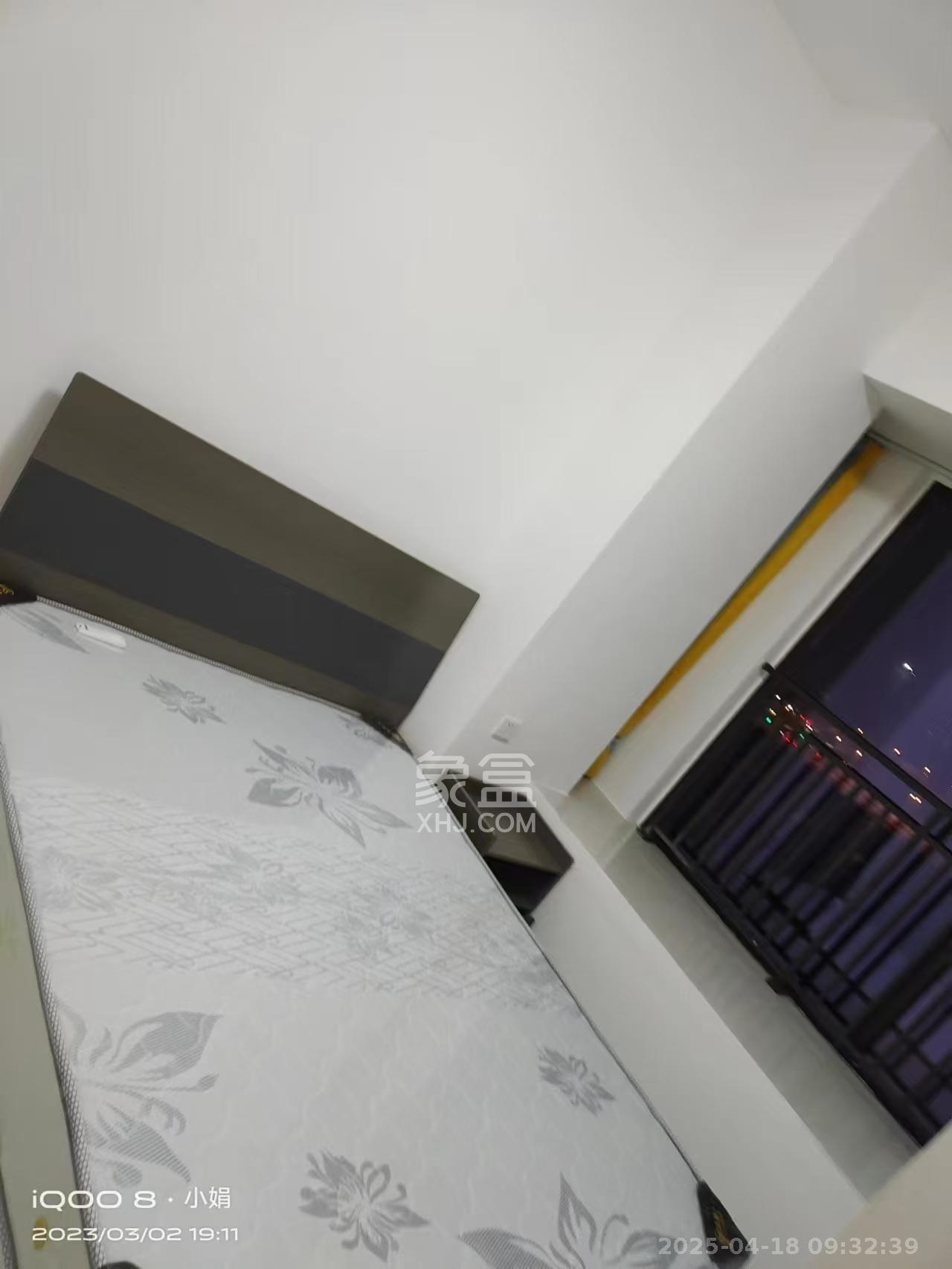 蓝光雍锦半岛   65.41㎡     1900.00元/月室内图