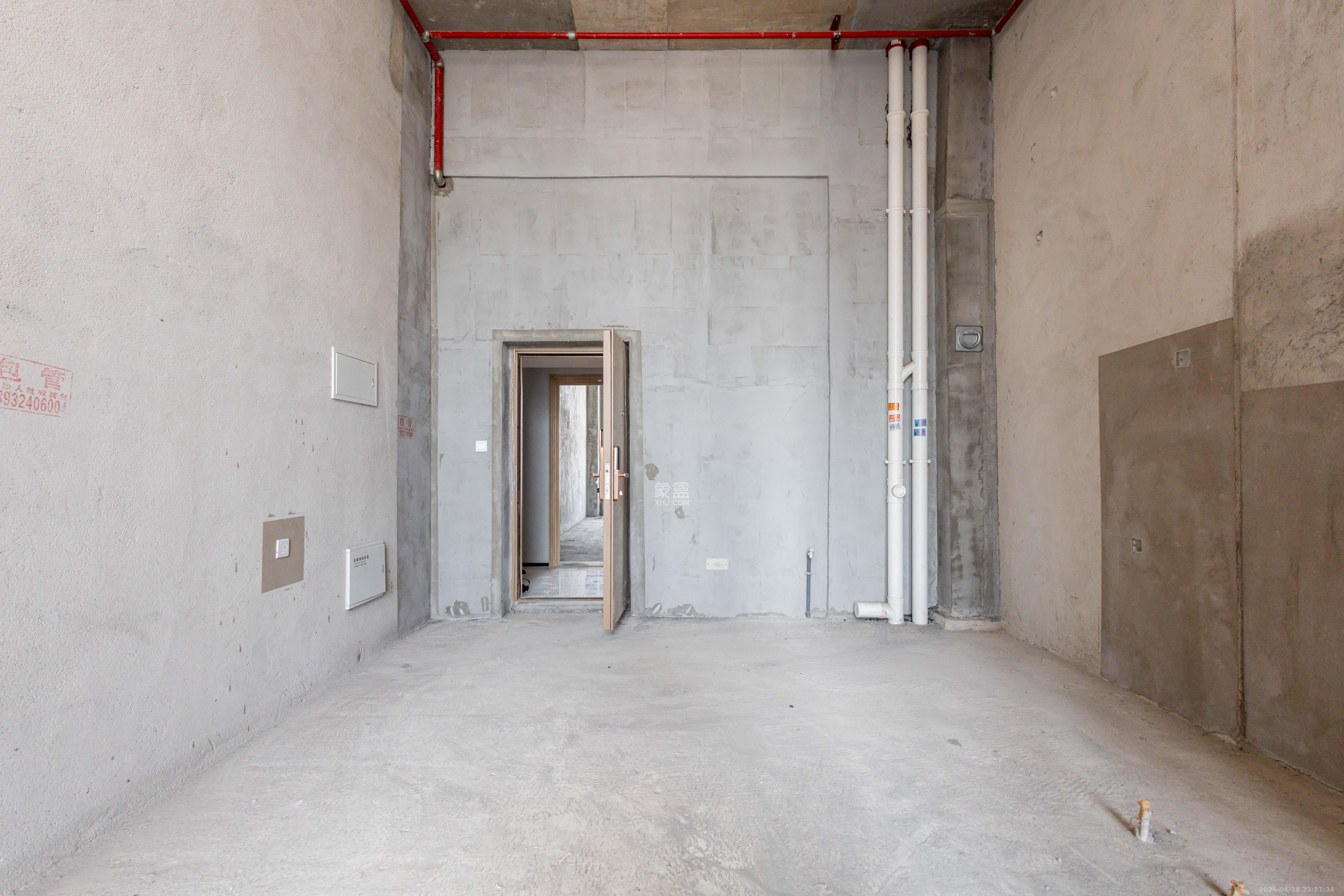 华远碧桂园海蓝城 1室1厅1卫 29.8万 华远碧桂园海蓝城 1室1厅1卫 29.8万客厅