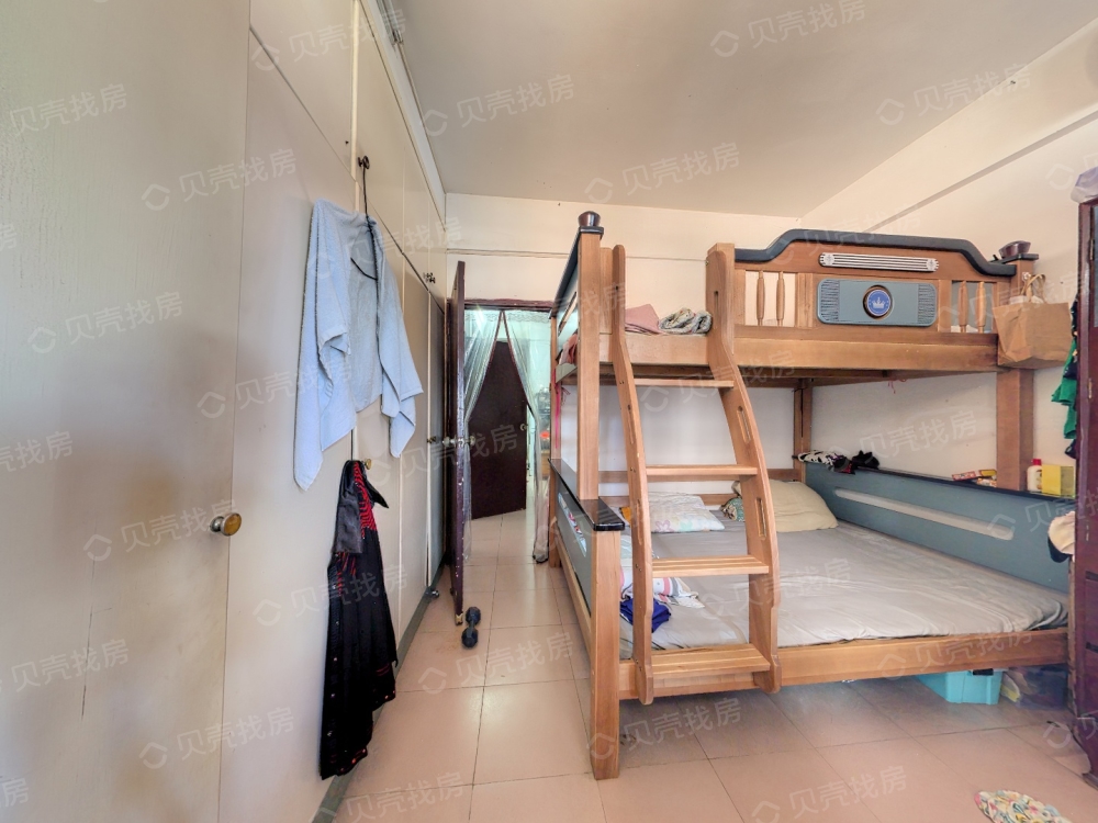 金祥苑 2室2厅1卫 75.0万 金祥苑 2室2厅1卫 75.0万客厅