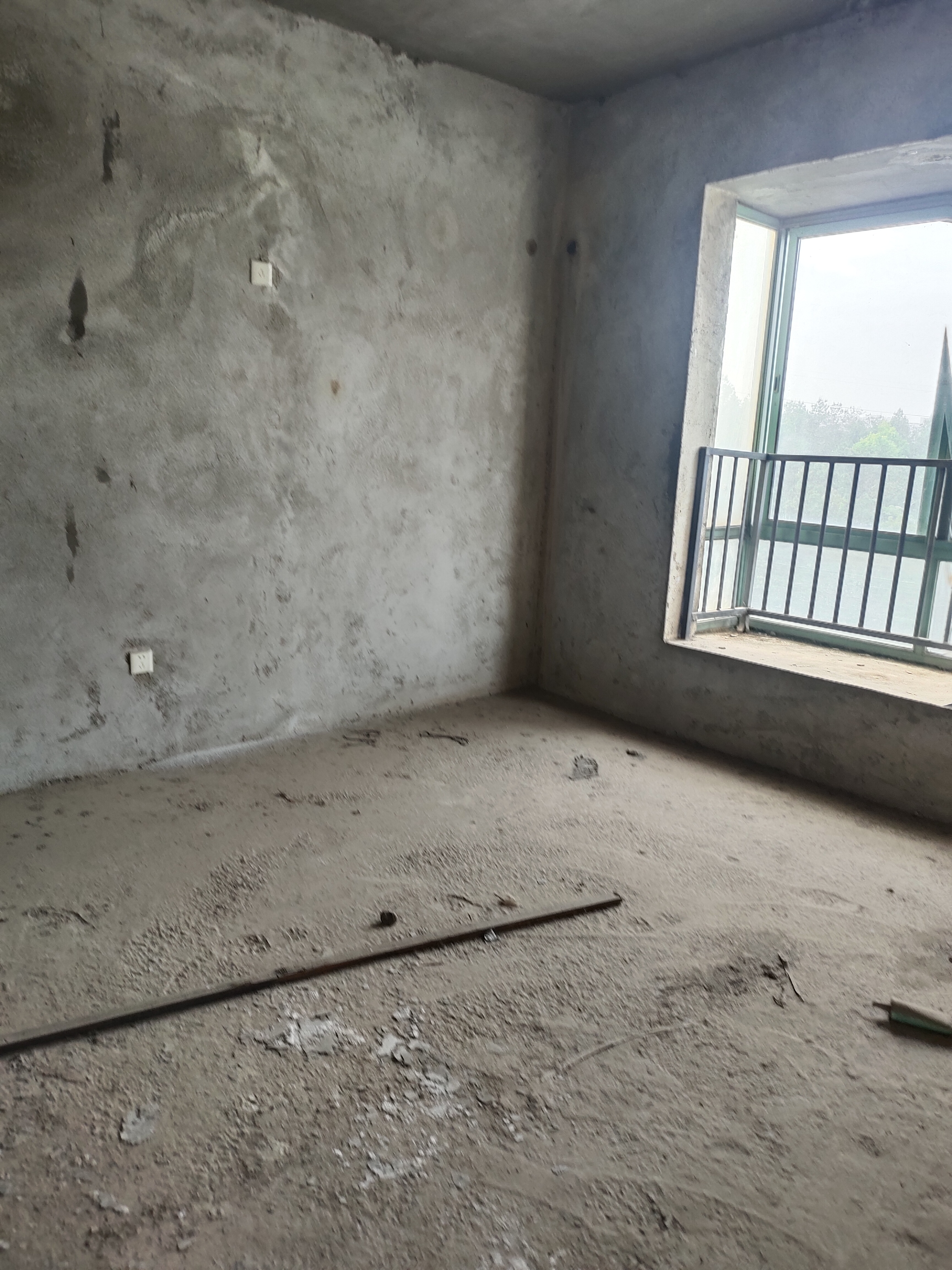 武警星苑  5室2厅2卫    56.8万 武警星苑  5室2厅2卫    56.8万卧室