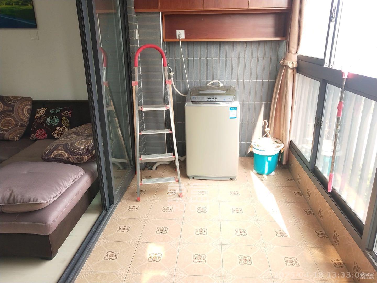 茂华国际湘  2室2厅1卫   2280.00元/月室内图