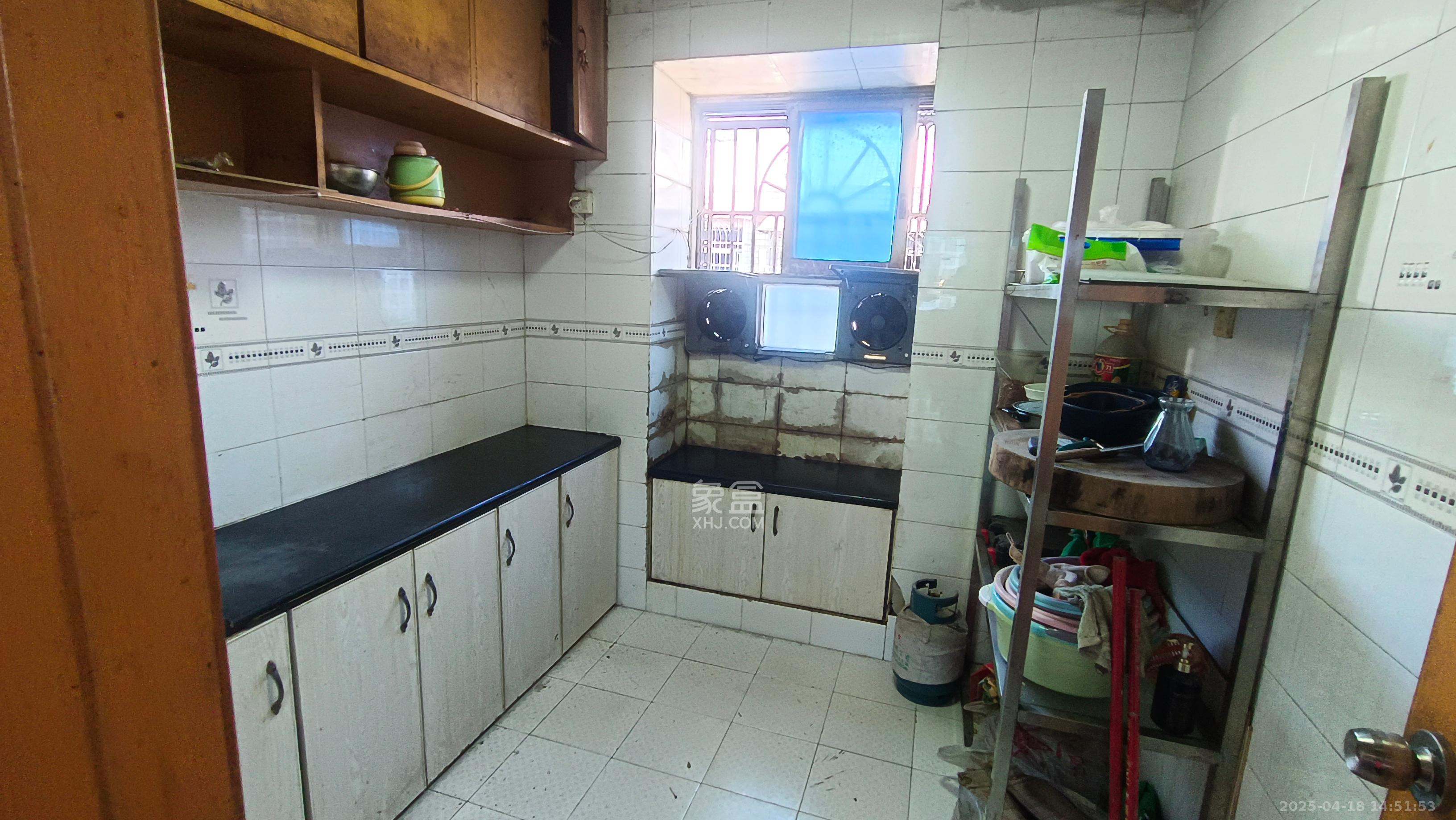 高桥家电百货城 3室1厅1卫 1600.0元/月 高桥家电百货城 3室1厅1卫 1600.0元/月室内图