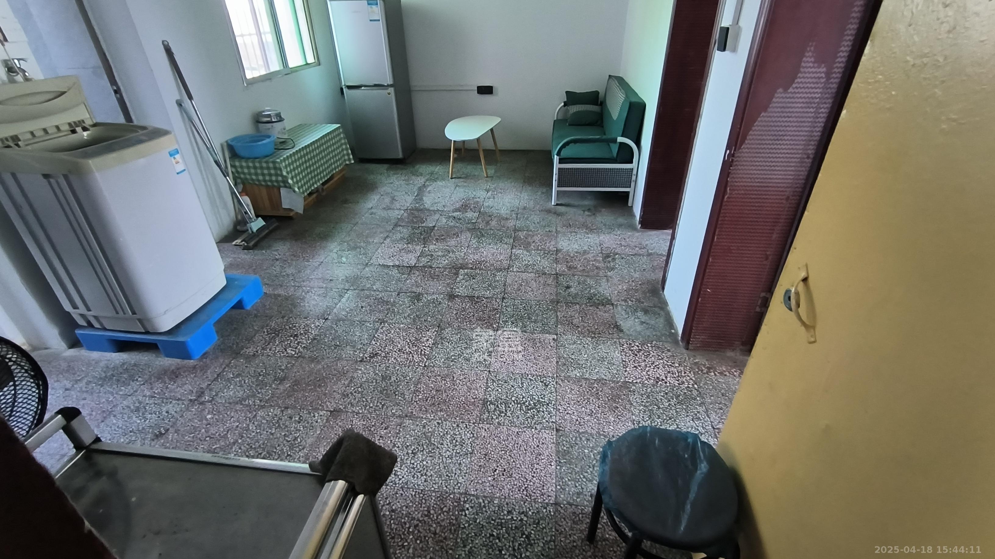 湘运新村  2室1厅1卫   1500.00元/月室内图