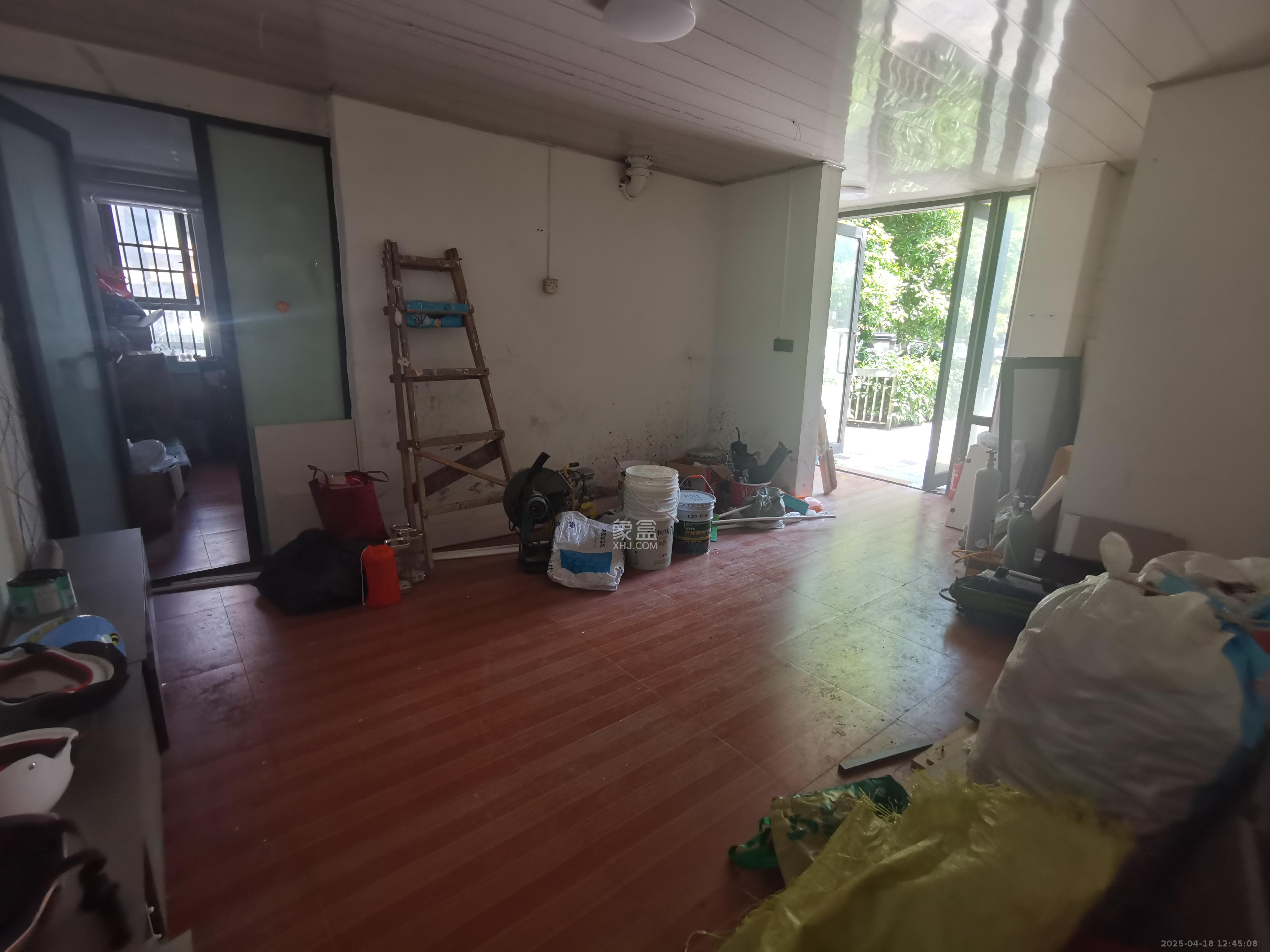 三一街区   76.79㎡     2000.00元/月室内图
