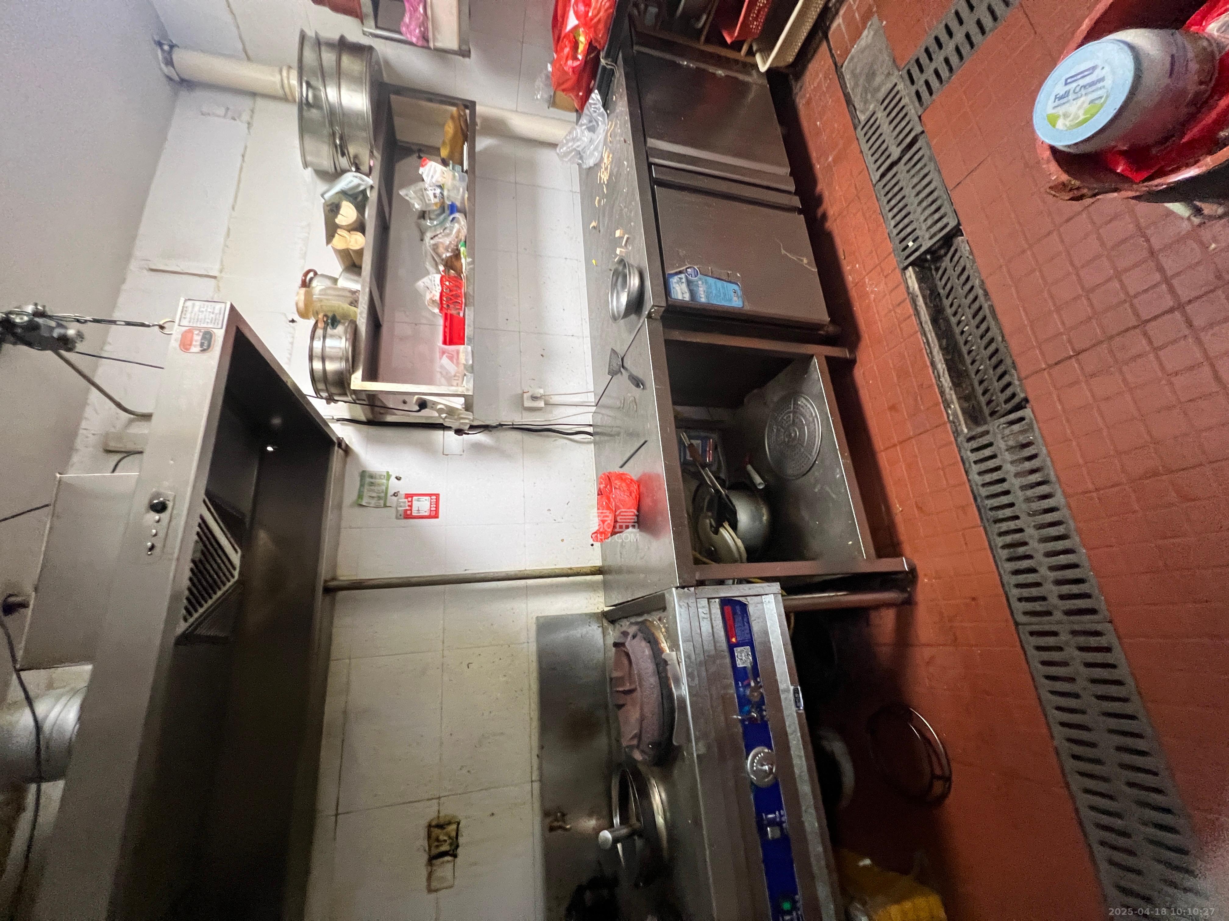 万象新天  5室2厅3卫   6800.00元/月室内图