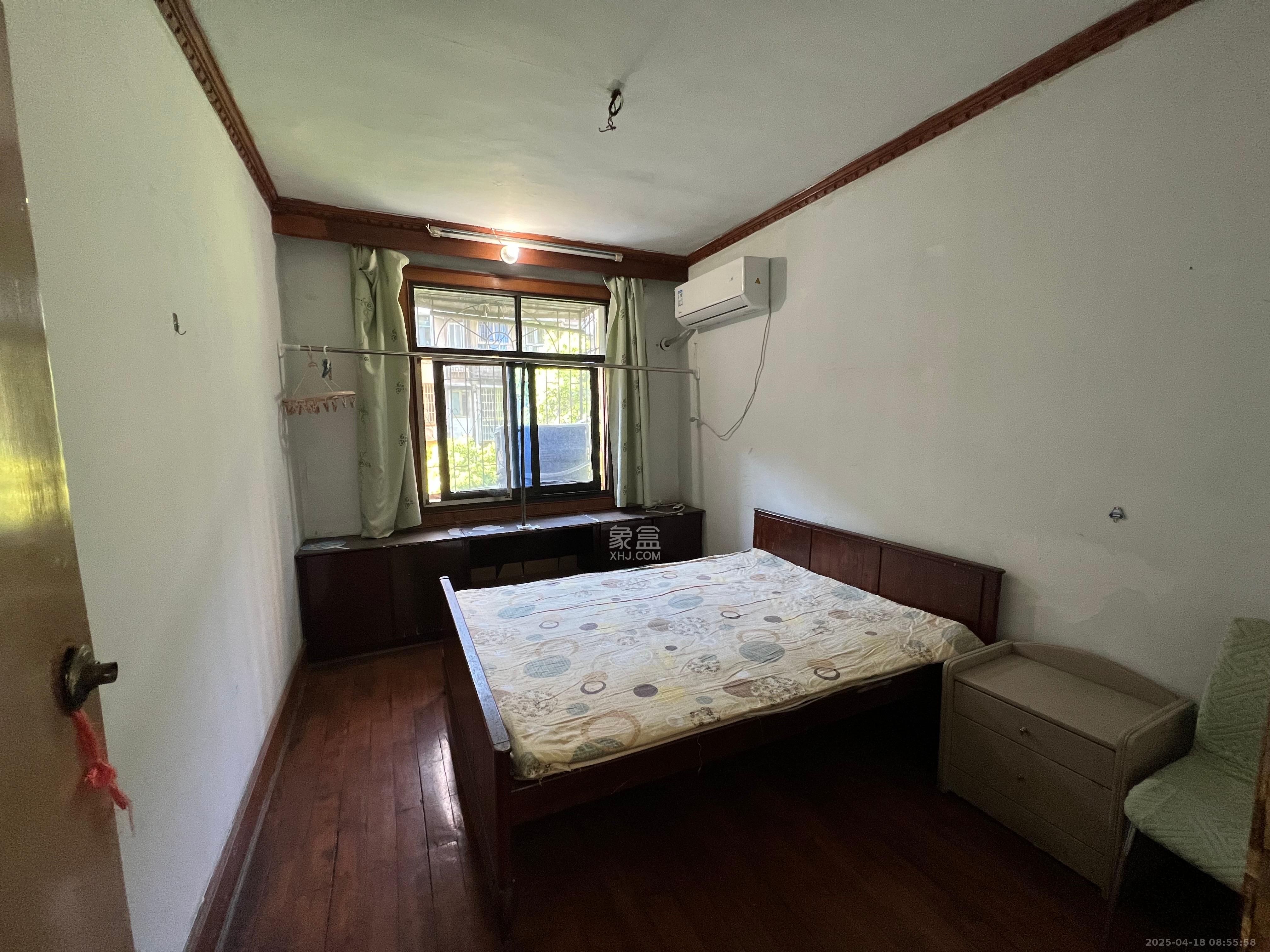 湘运新村  2室1厅1卫   1400.00元/月室内图