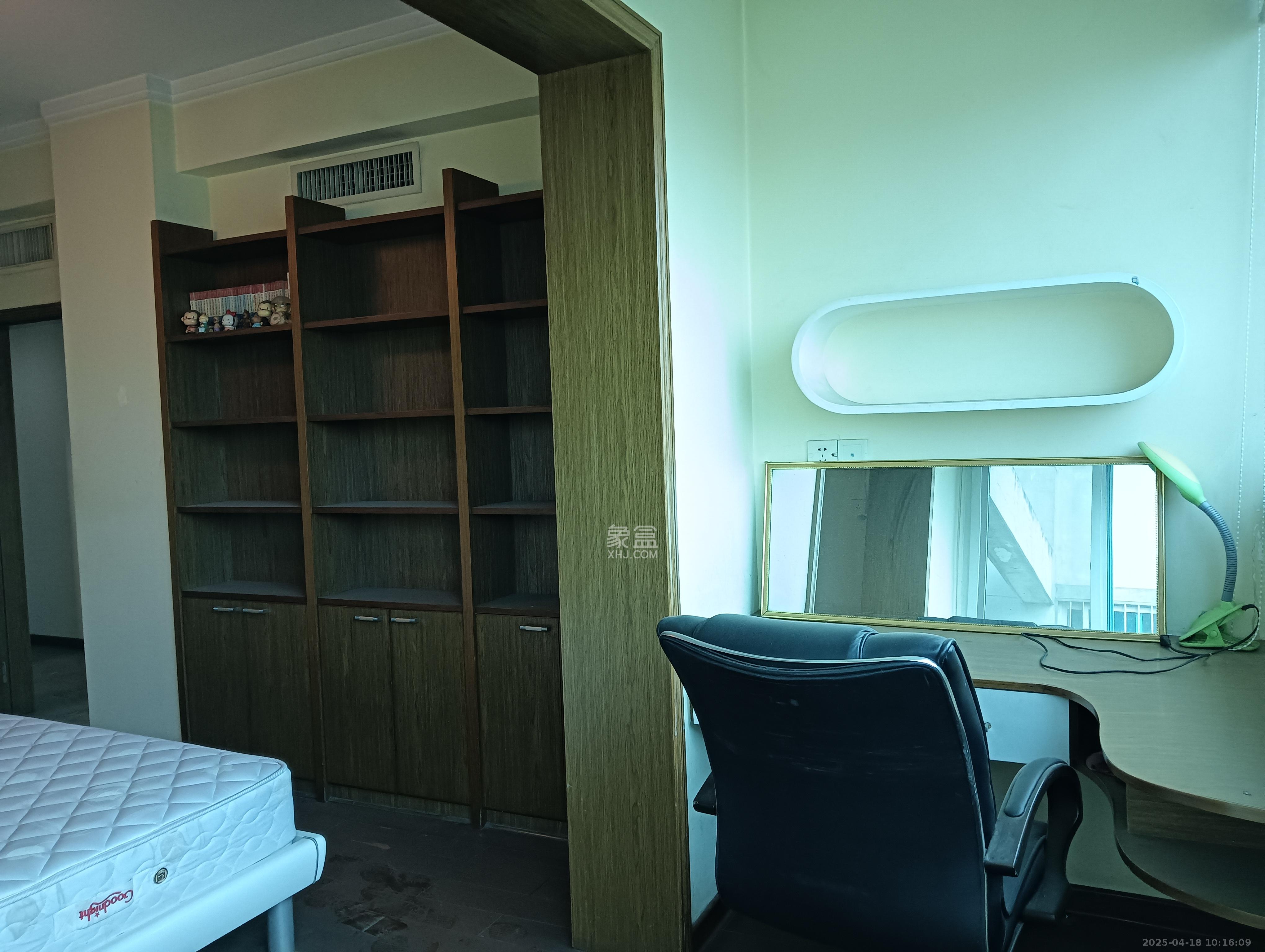 金邮小区 3室2厅2卫 3200.00元/月 金邮小区 3室2厅2卫 3200.00元/月室内图