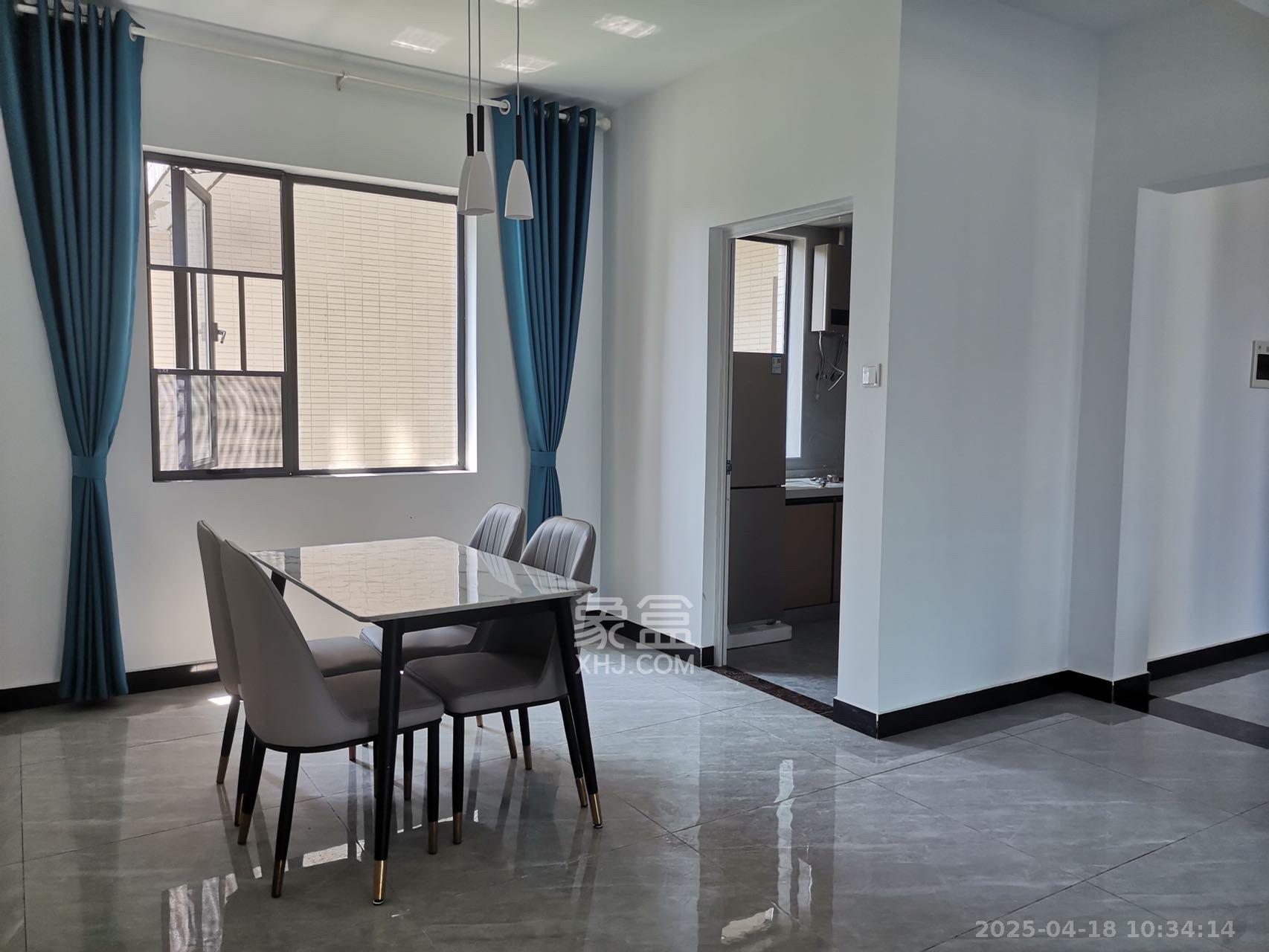 莱茵城 1室2厅1卫 2300.0元/月 莱茵城 1室2厅1卫 2300.0元/月室内图