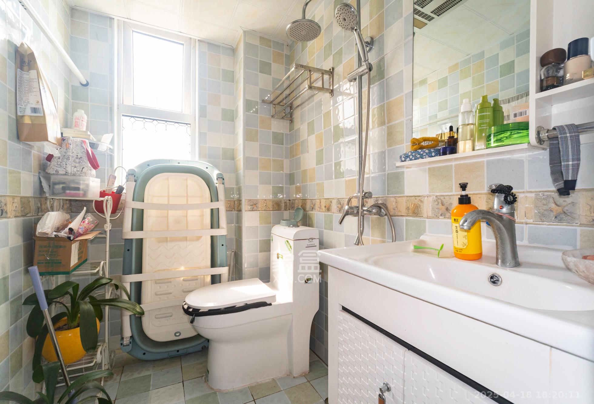 金科时代中心 3室2厅2卫 78.8万 金科时代中心 3室2厅2卫 78.8万卫生间