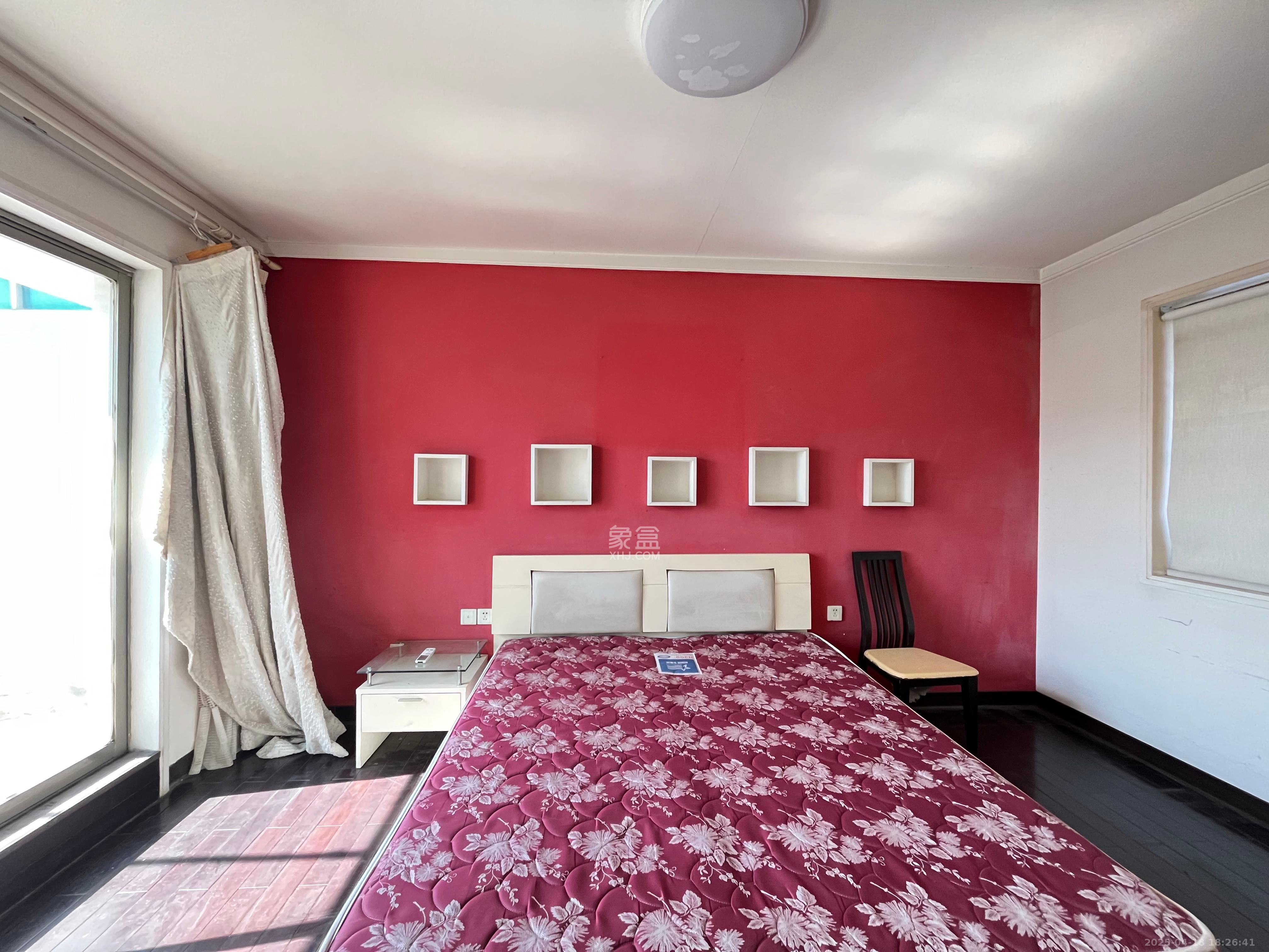 南明苑西区 3室2厅2卫 2300.0元/月 南明苑西区 3室2厅2卫 2300.0元/月室内图