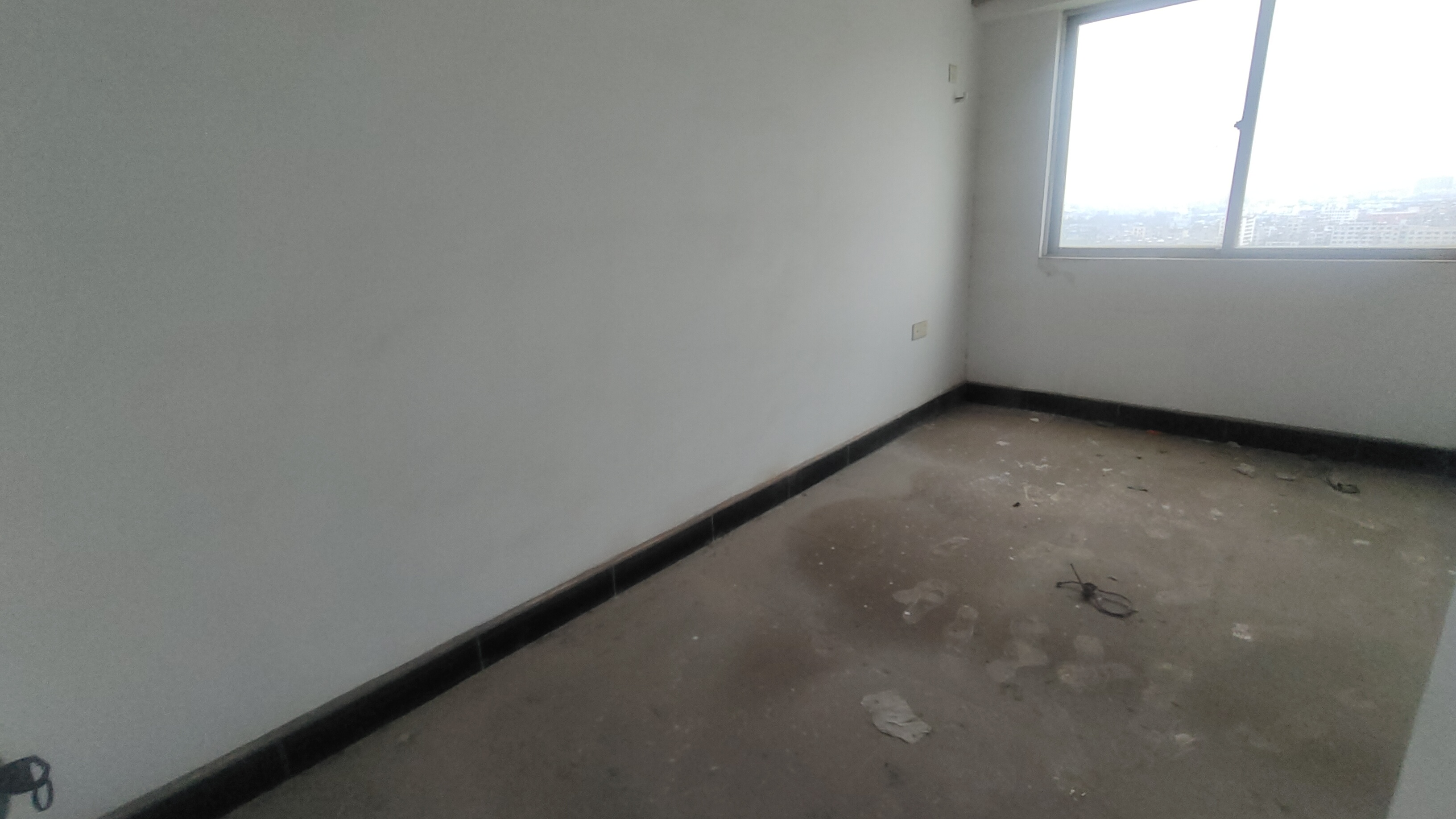 凤翔大厦 2室2厅1卫 60.0万 凤翔大厦 2室2厅1卫 60.0万客厅