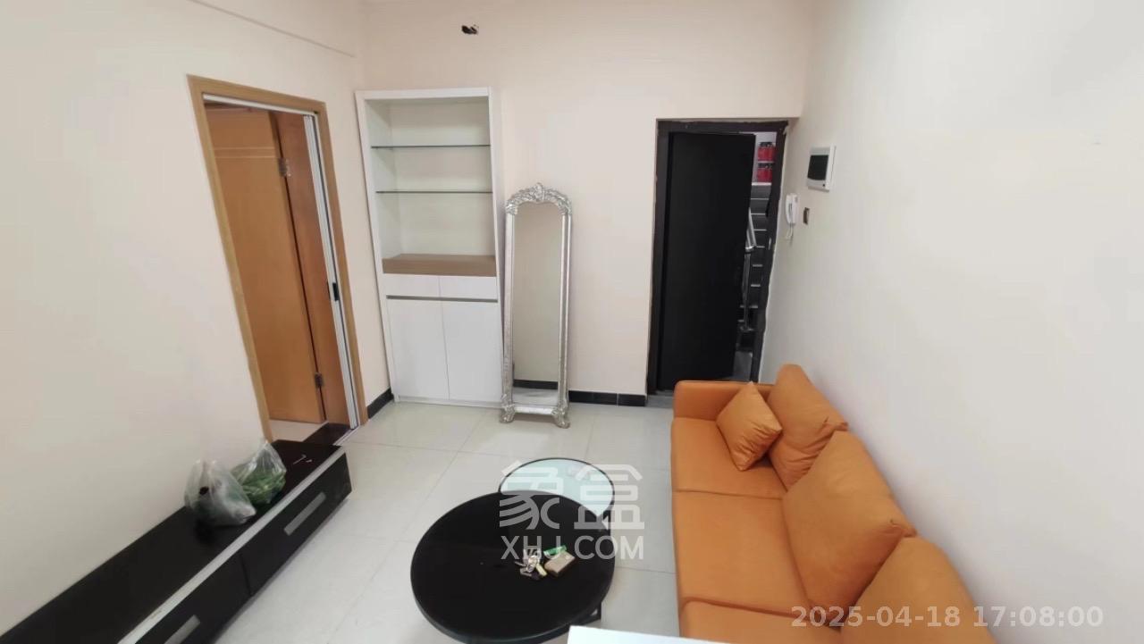 高岭小区  1室1厅1卫   1400.00元/月室内图