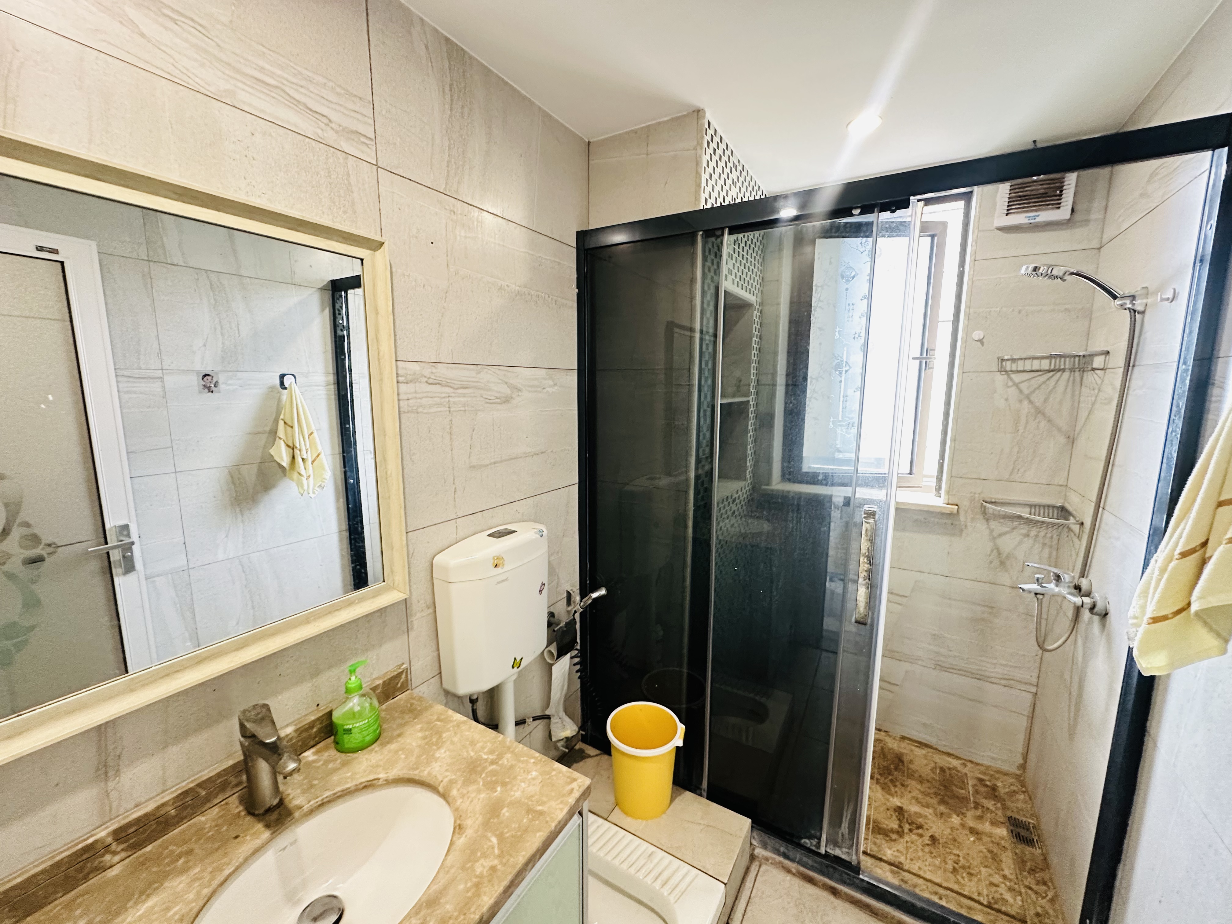 恒大美丽沙天颐湾 3室2厅2卫 3000.0元/月 恒大美丽沙天颐湾 3室2厅2卫 3000.0元/月室内图