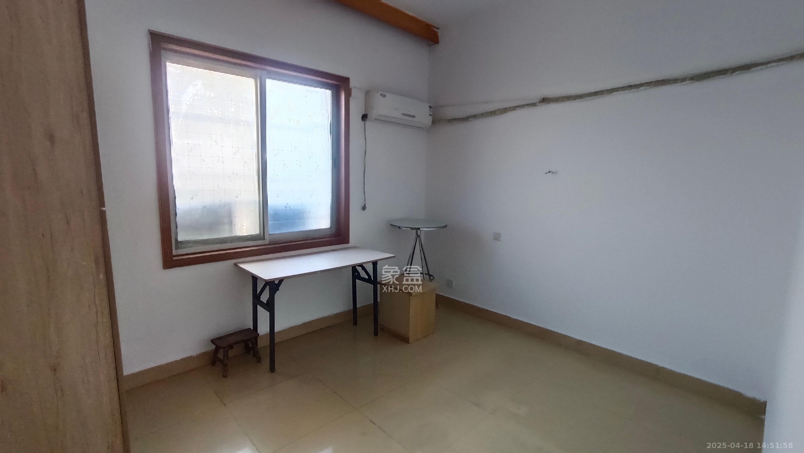 高桥家电百货城 3室1厅1卫 1600.0元/月 高桥家电百货城 3室1厅1卫 1600.0元/月室内图