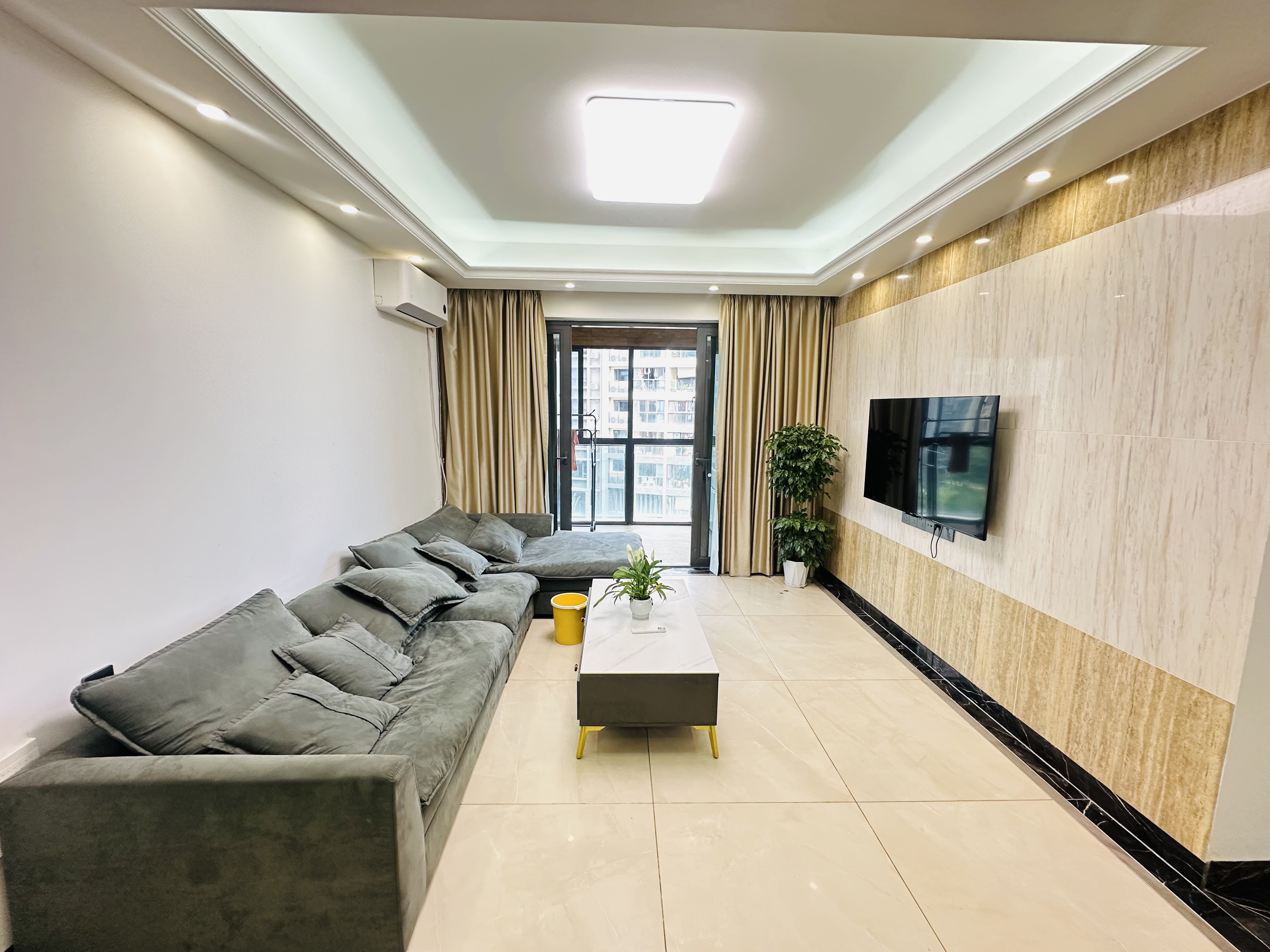 恒大美丽沙天颐湾 3室2厅2卫 3000.0元/月 恒大美丽沙天颐湾 3室2厅2卫 3000.0元/月室内图