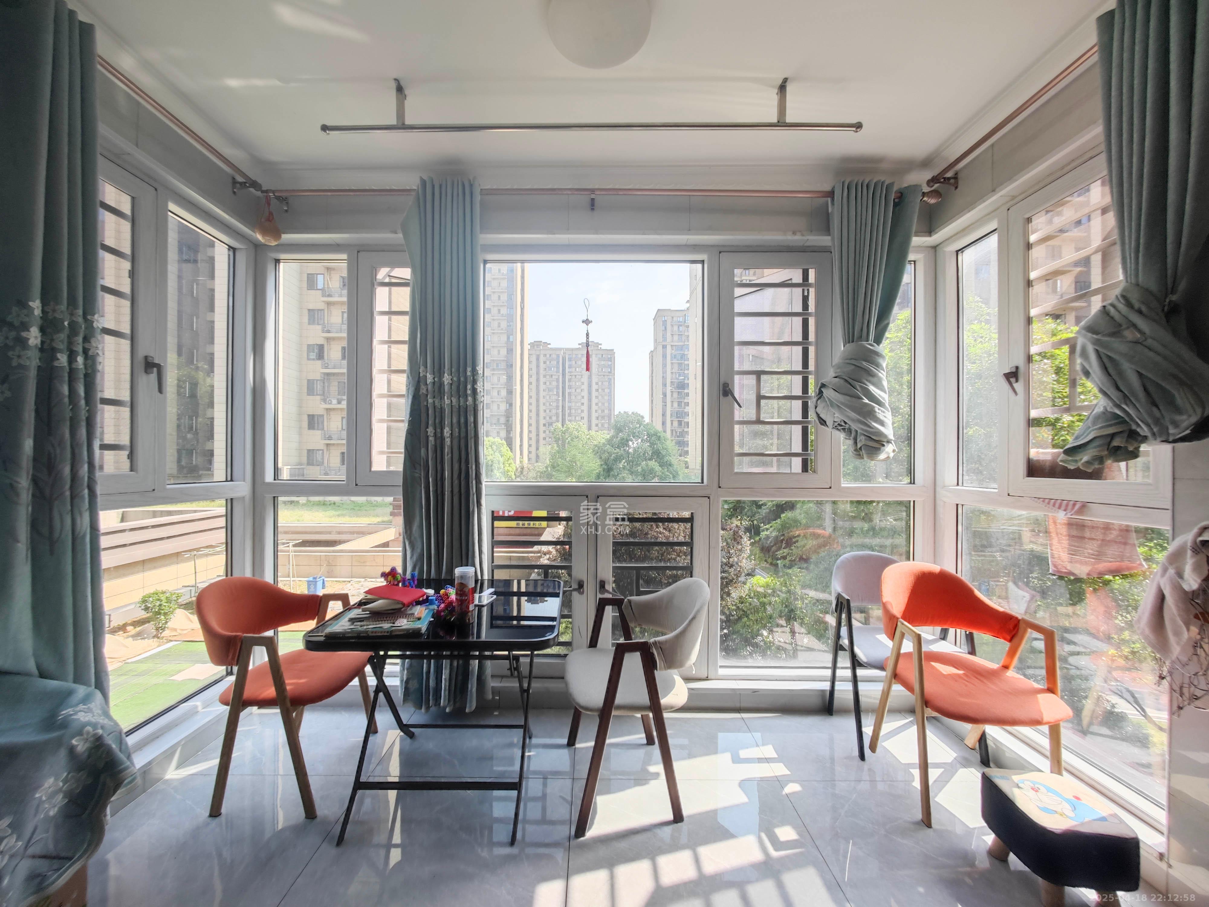 保利东郡  3室2厅2卫    101.0万 保利东郡  3室2厅2卫    101.0万其他